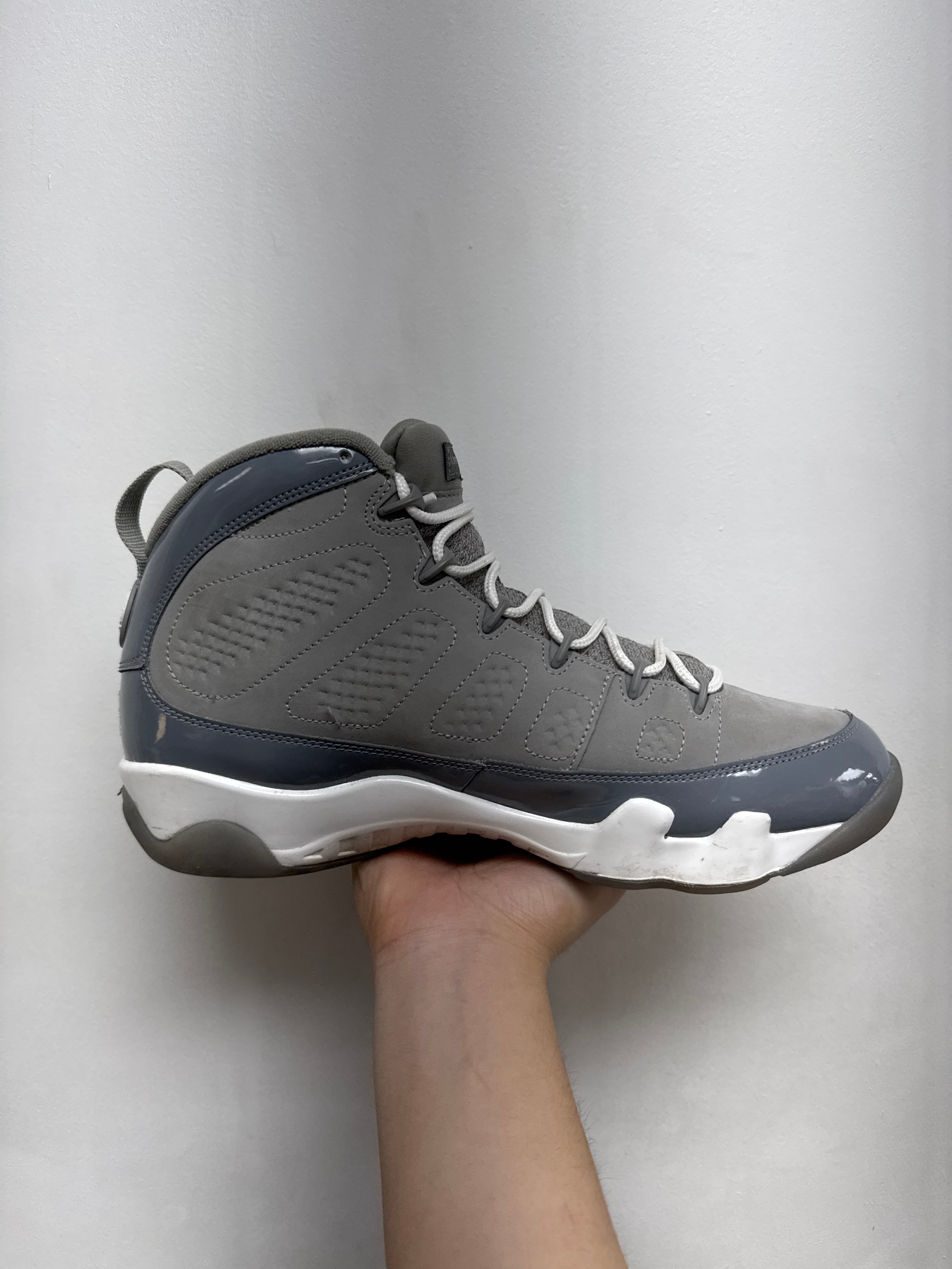 Jordan 9 Cool Grey Sneakers
