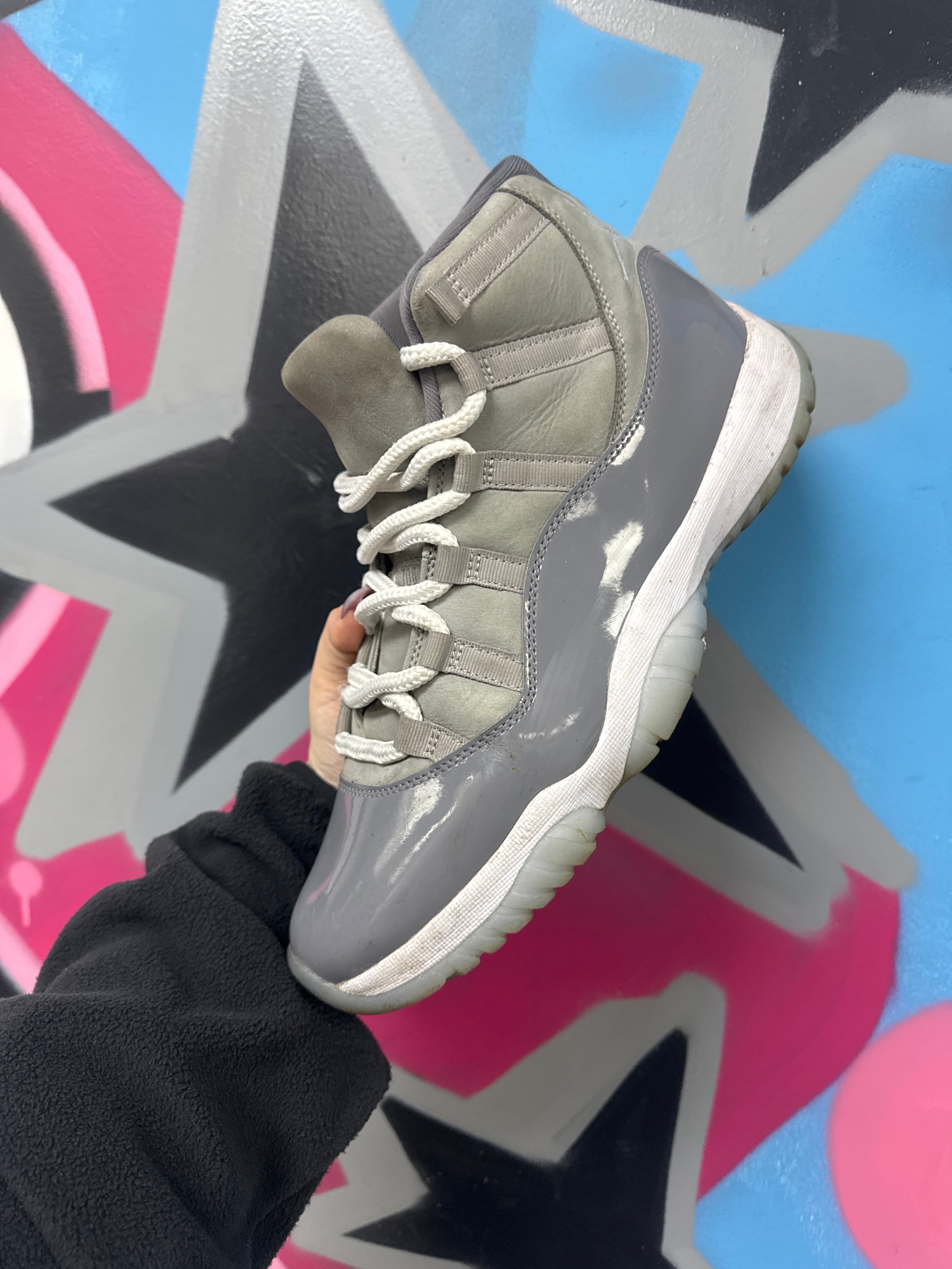 Jordan 11 Cool Grey Sneakers