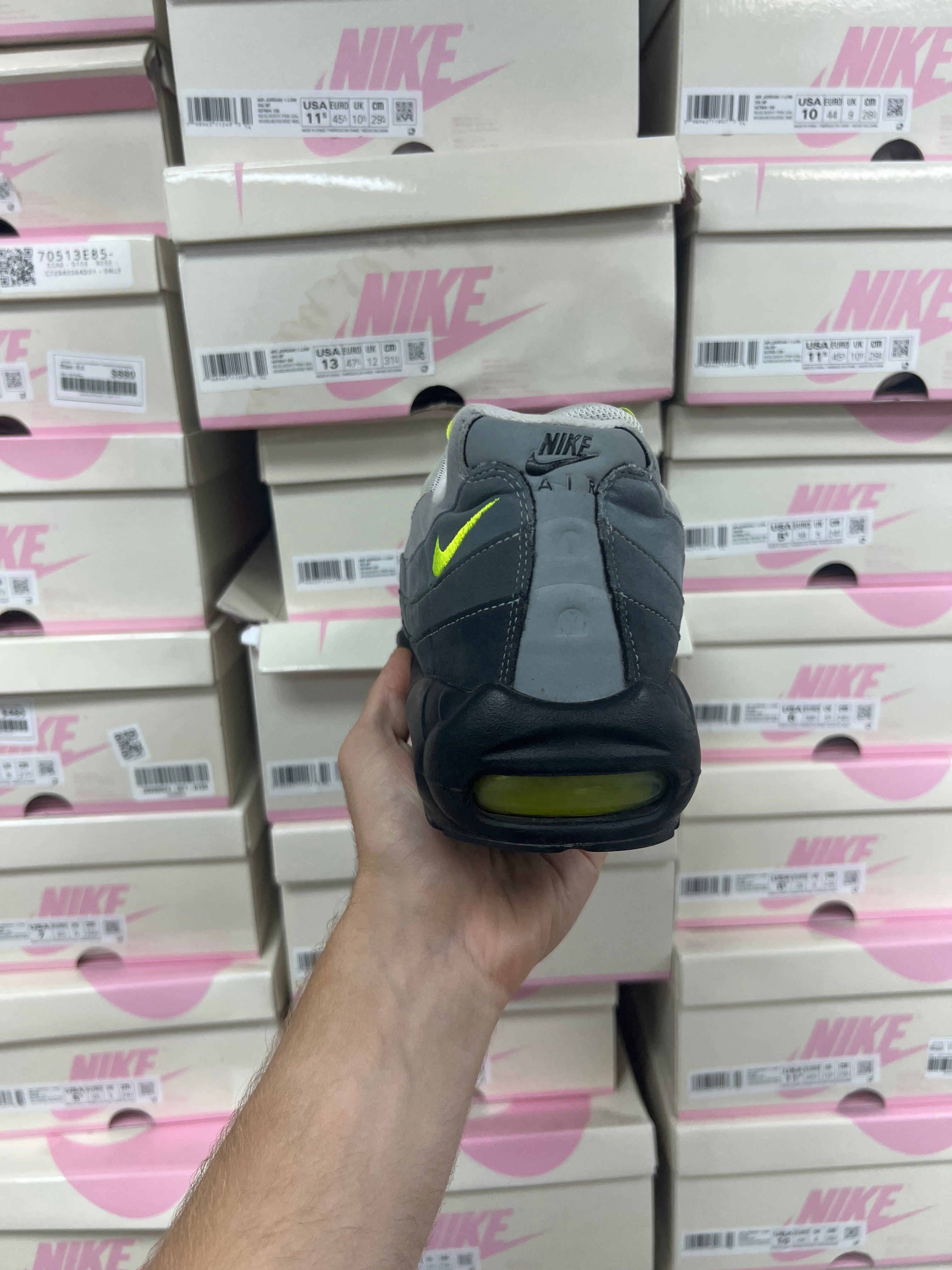 Nike AM95 Neon Sneakers