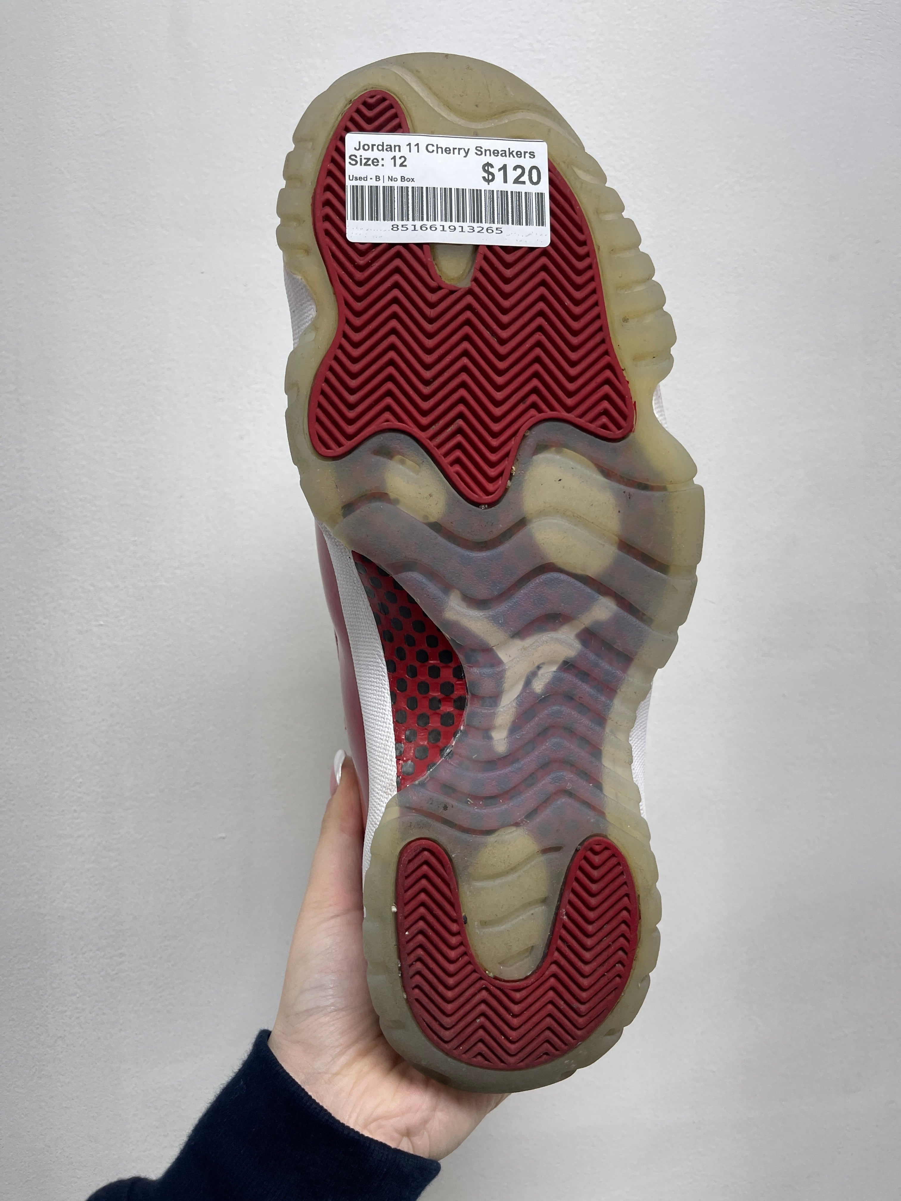 Jordan 11 Cherry Sneakers