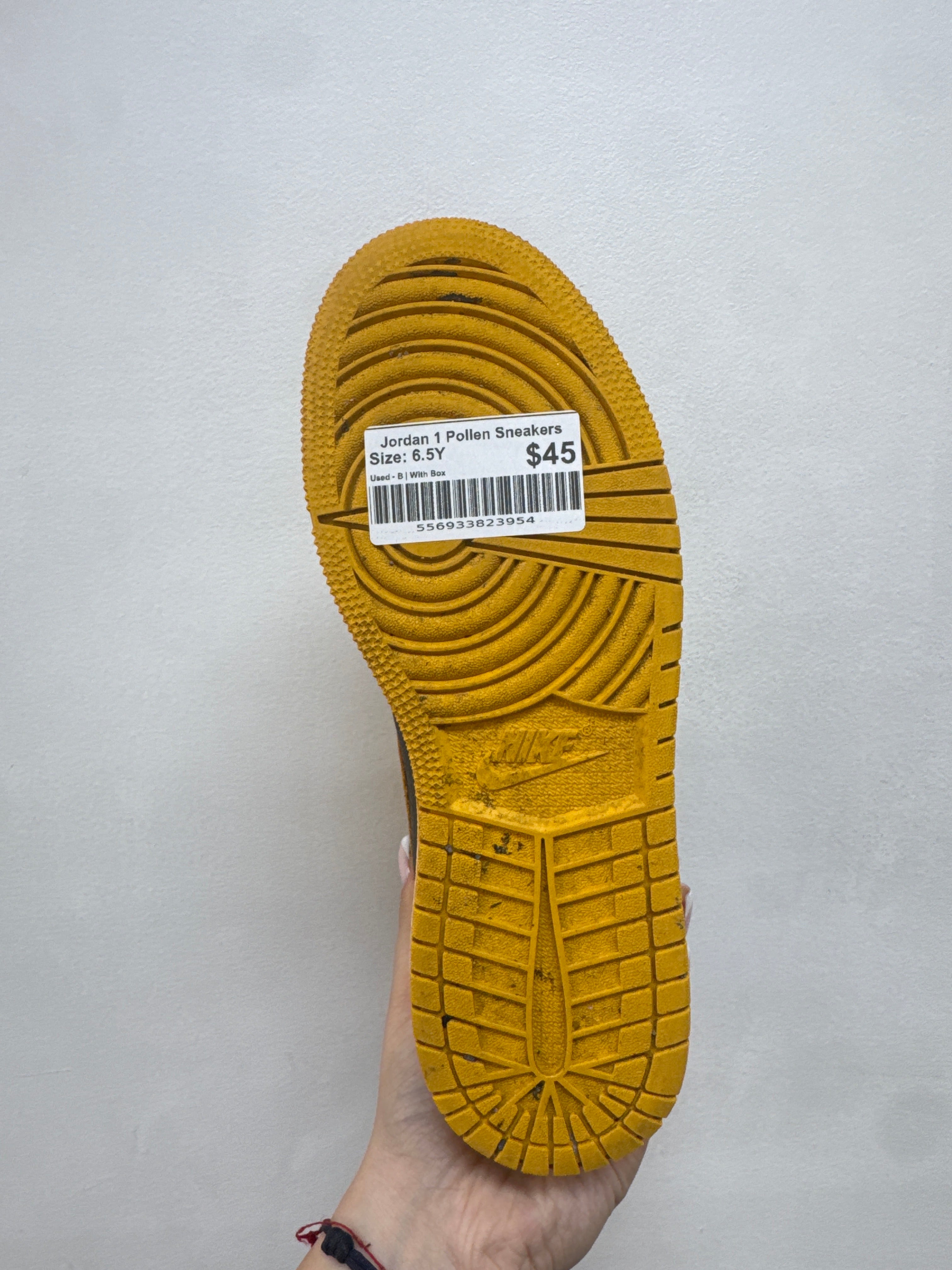 Jordan 1 Pollen Sneakers