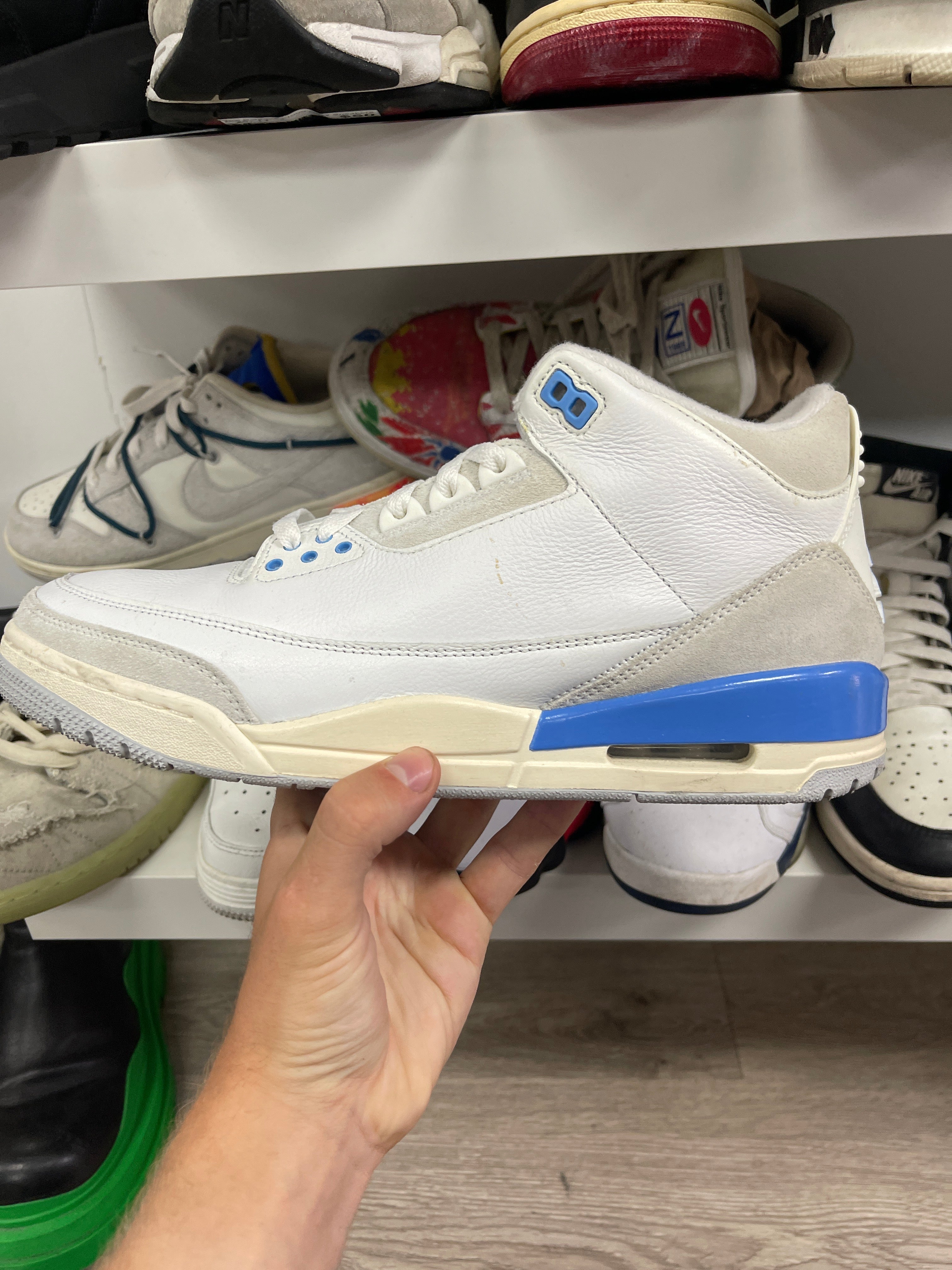 Jordan 3 Lucky Shorts Sneakers