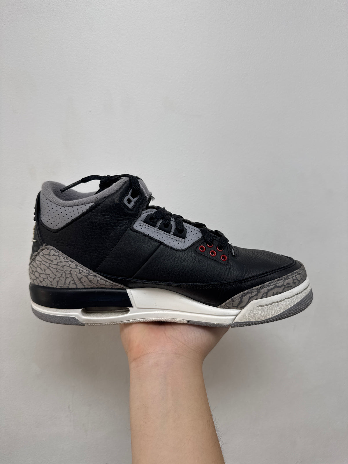 Jordan 3 Black Cement Sneakers