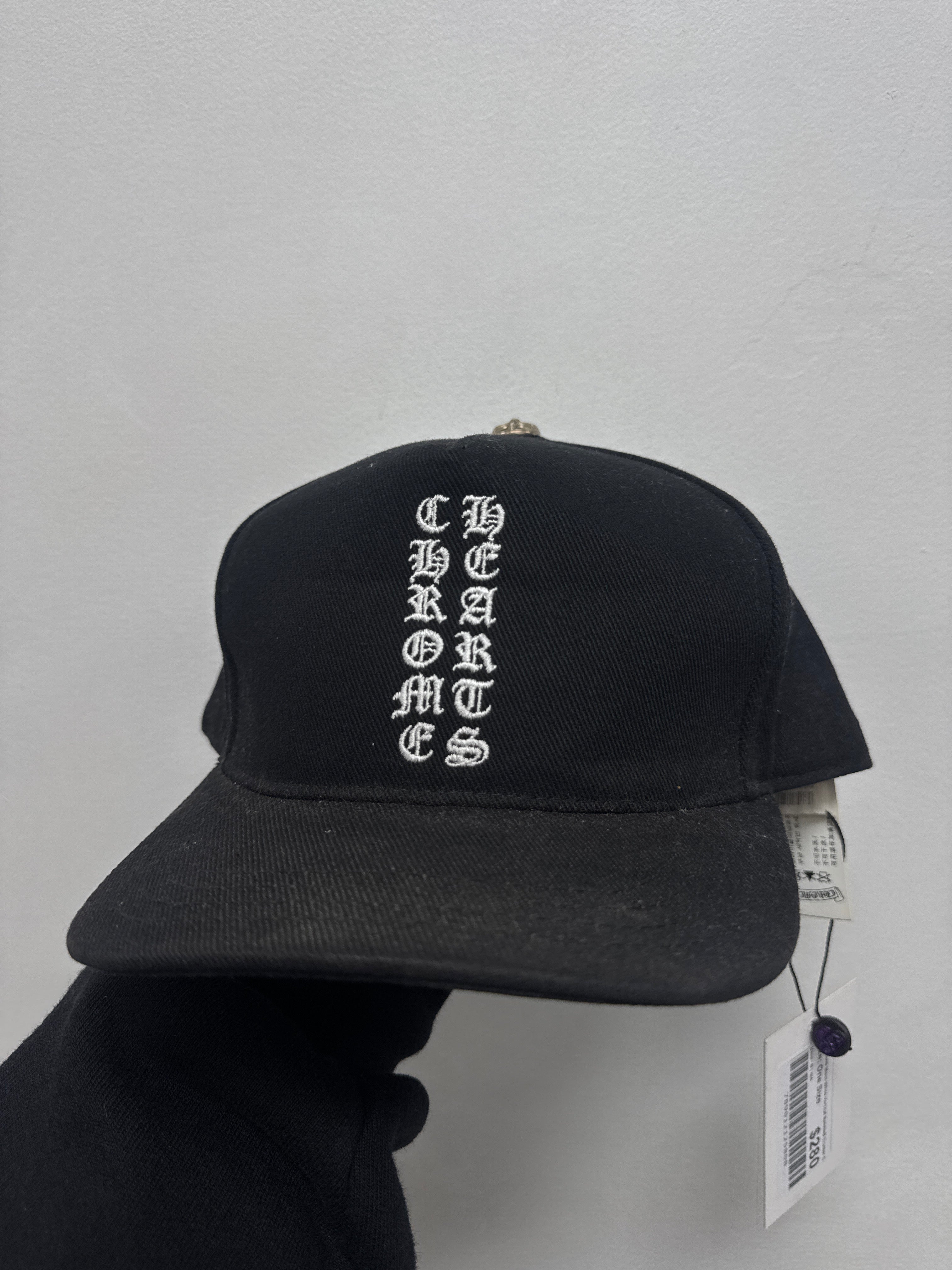 Chrome Hearts Black White Vertical Baseball Trucker Cap