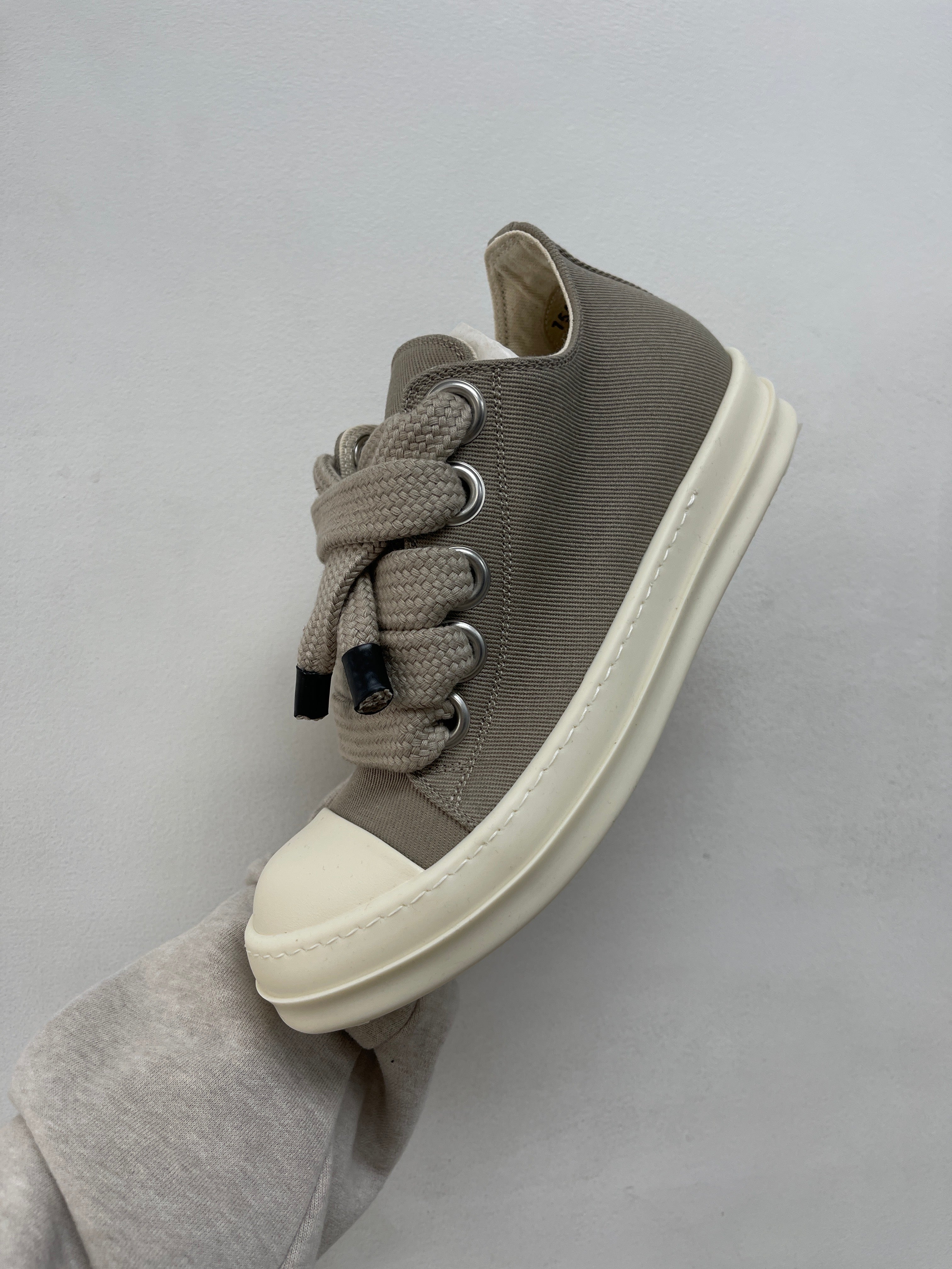 Rick Owens Dirty Pearl Milk Jumbo Lace DRKSHDW Low Sneakers