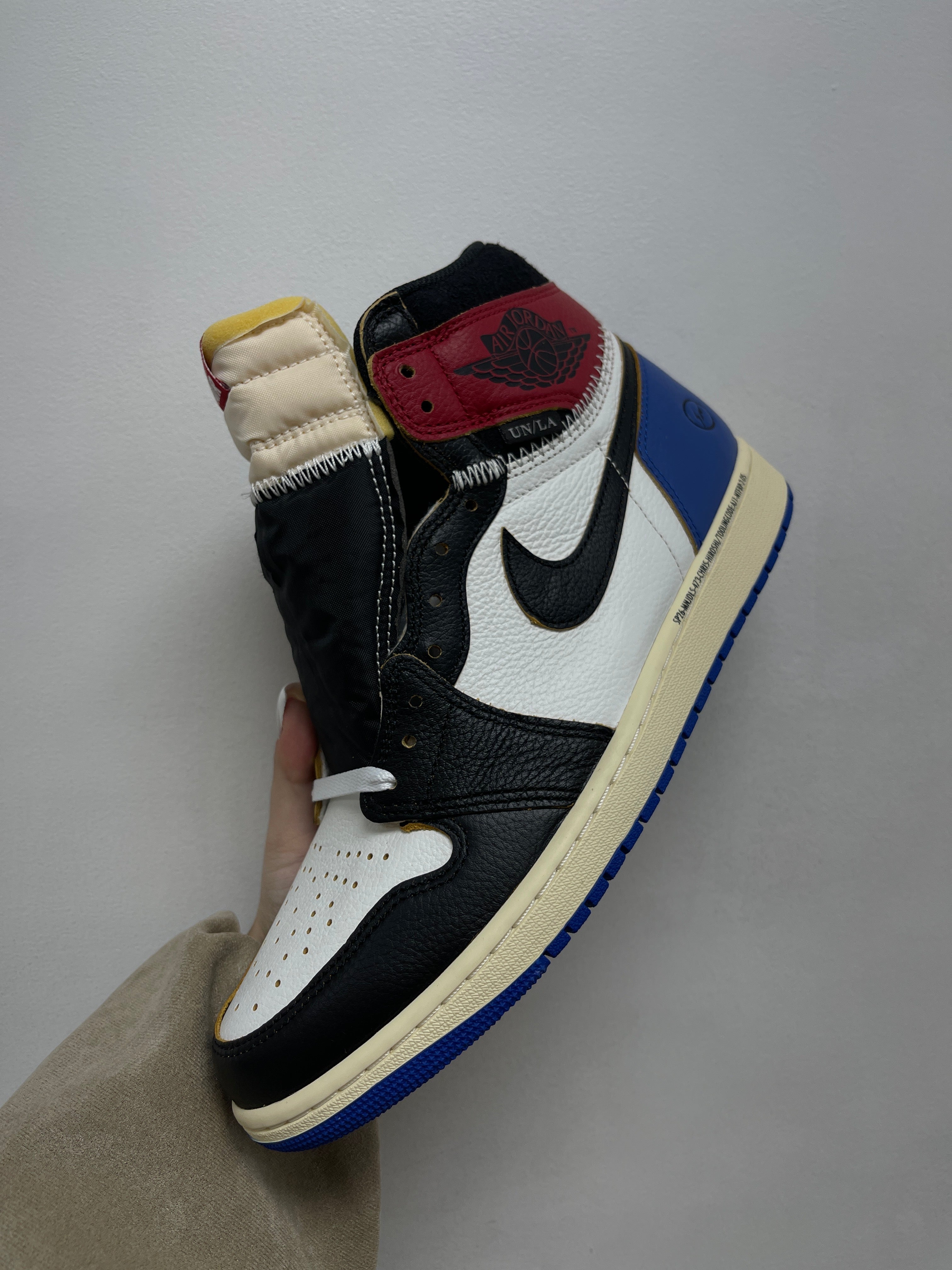 Jordan 1 Fragment Union LA Varsity Red Sport Rpyal Sneakers