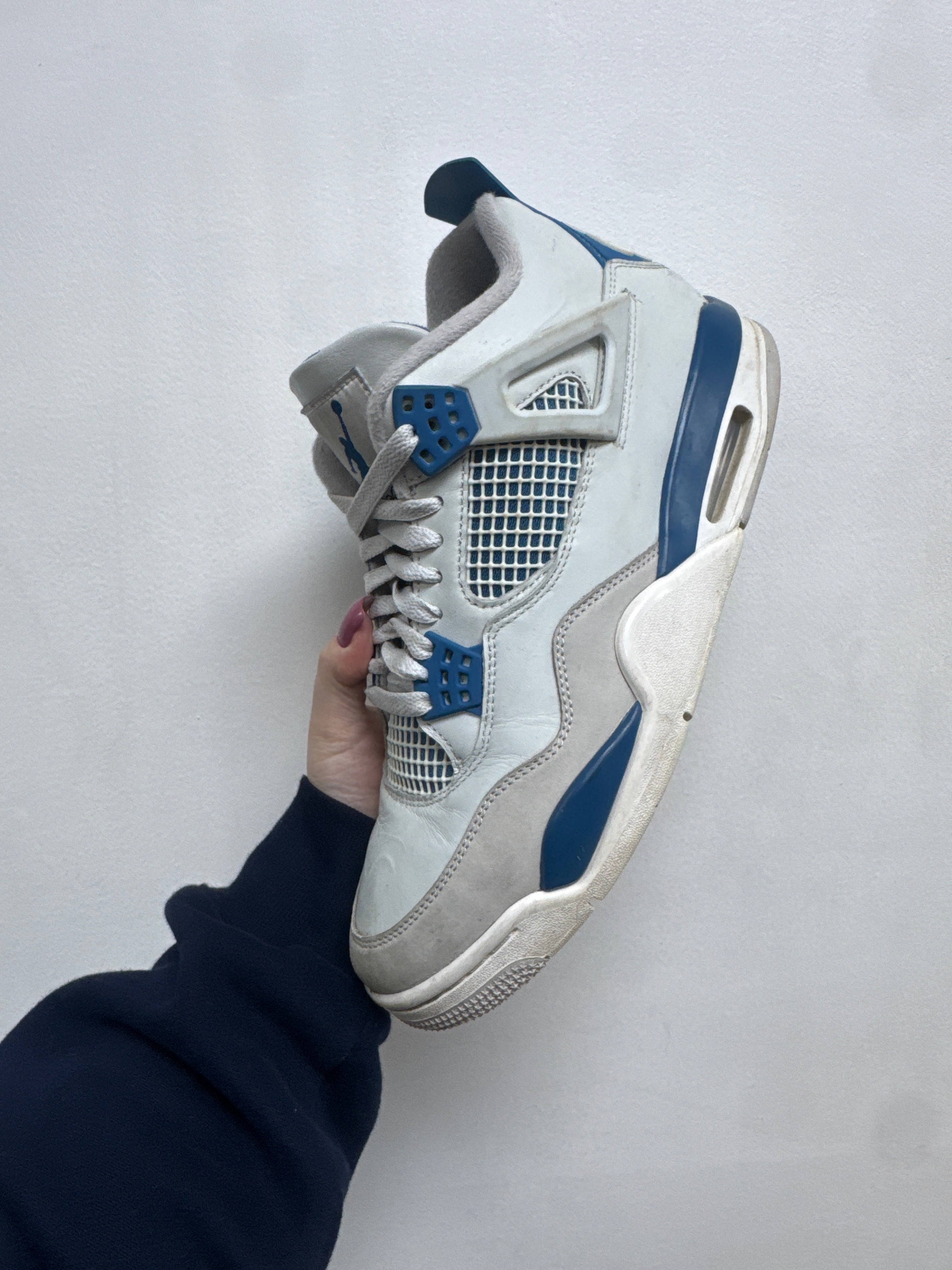 Jordan 4 Military Blue Sneakers
