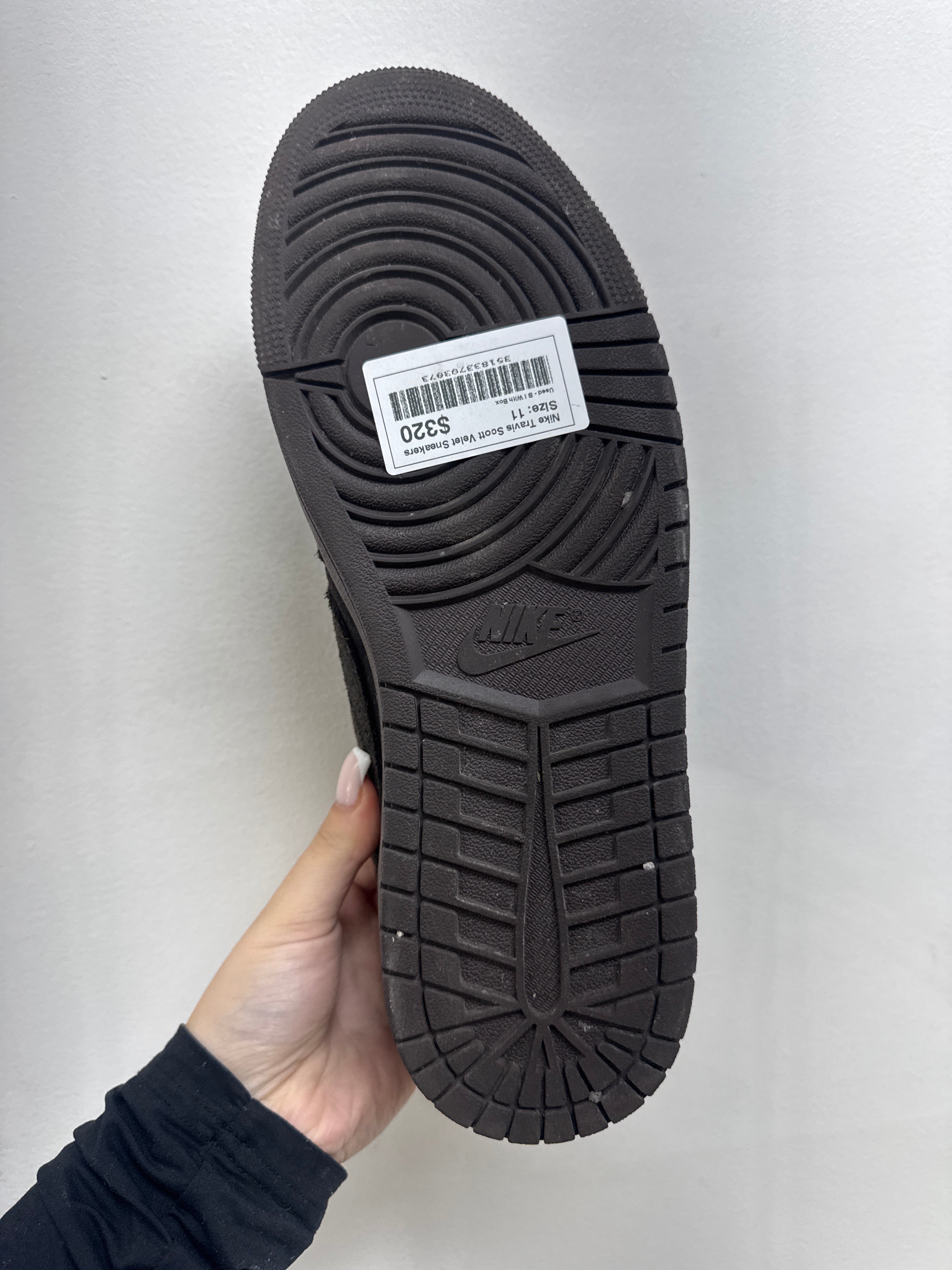 Nike Travis Scott Velet Sneakers
