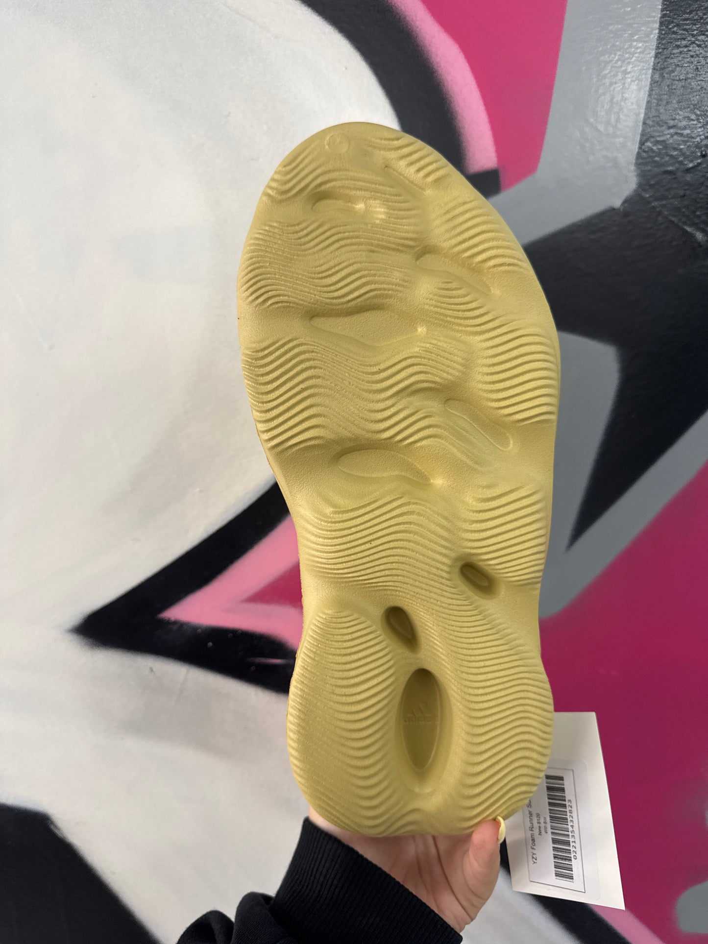 YZY Foam Runner Sulfer New With Box