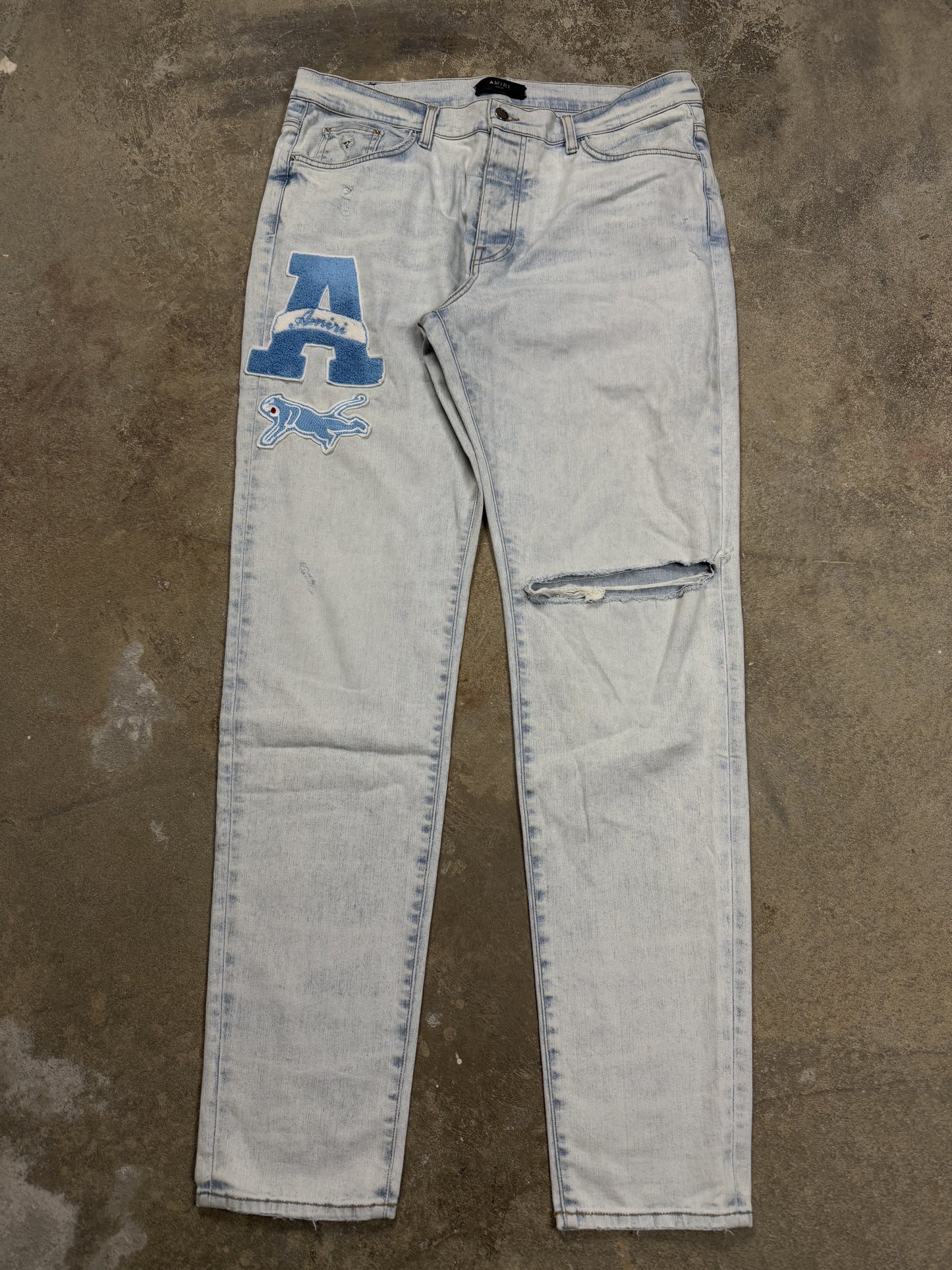 Amiri Varsity Logo Jeans Light Wash 38 Used