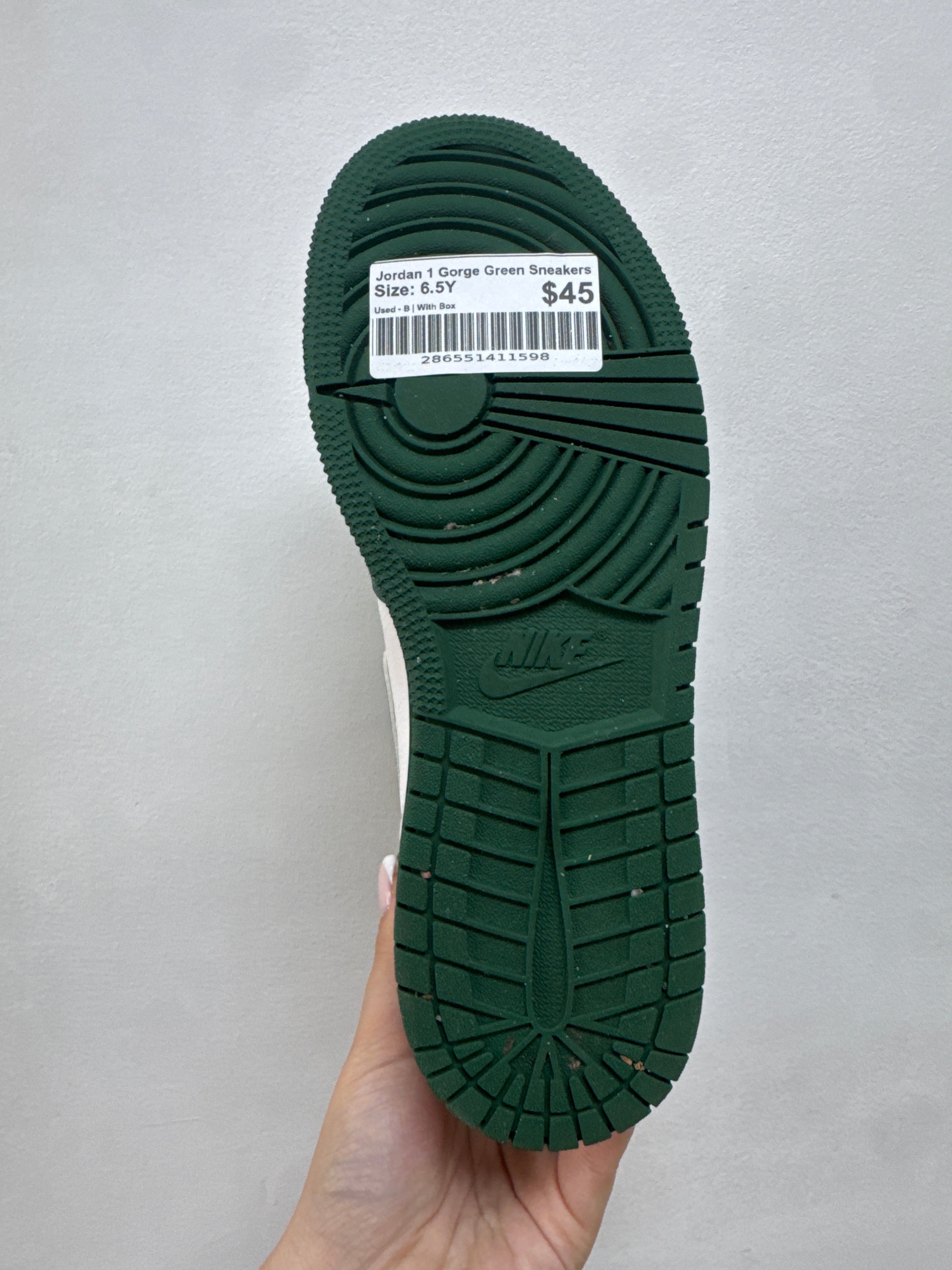 Jordan 1 Gorge Green Sneakers