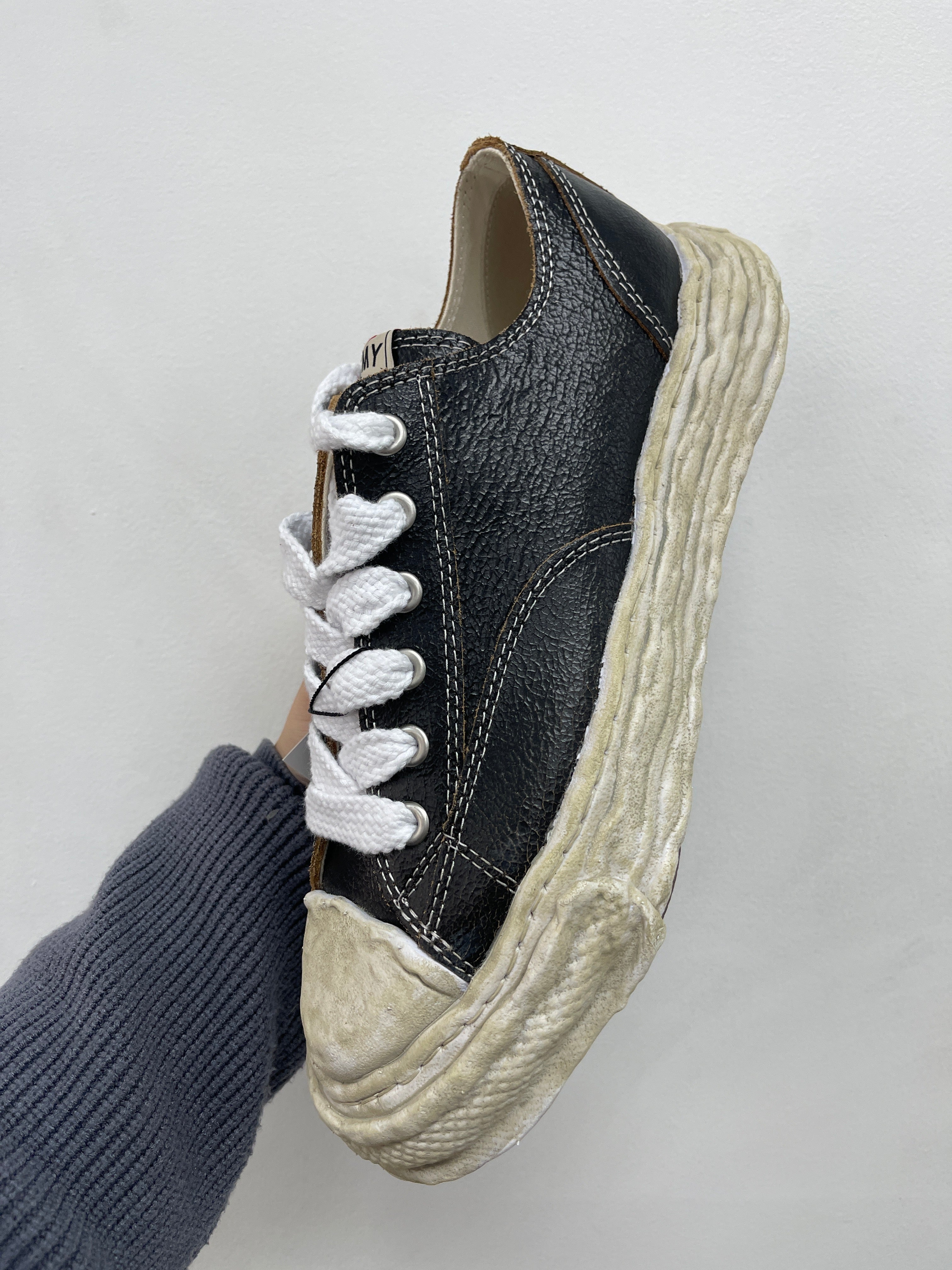 MMY Hank Brown Cracked Leather Sneakers