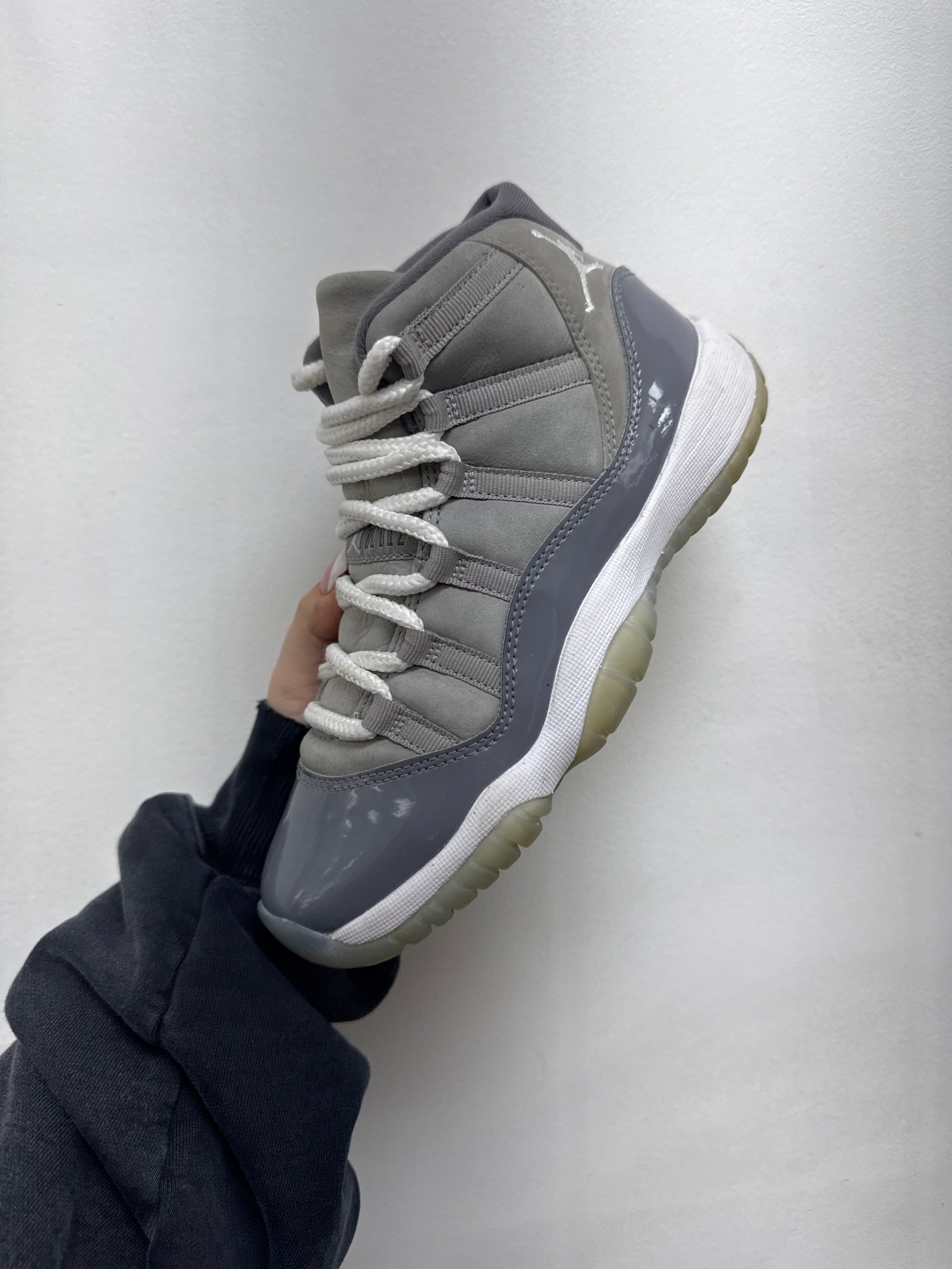 Jordan 11 Cool Grey Sneakers