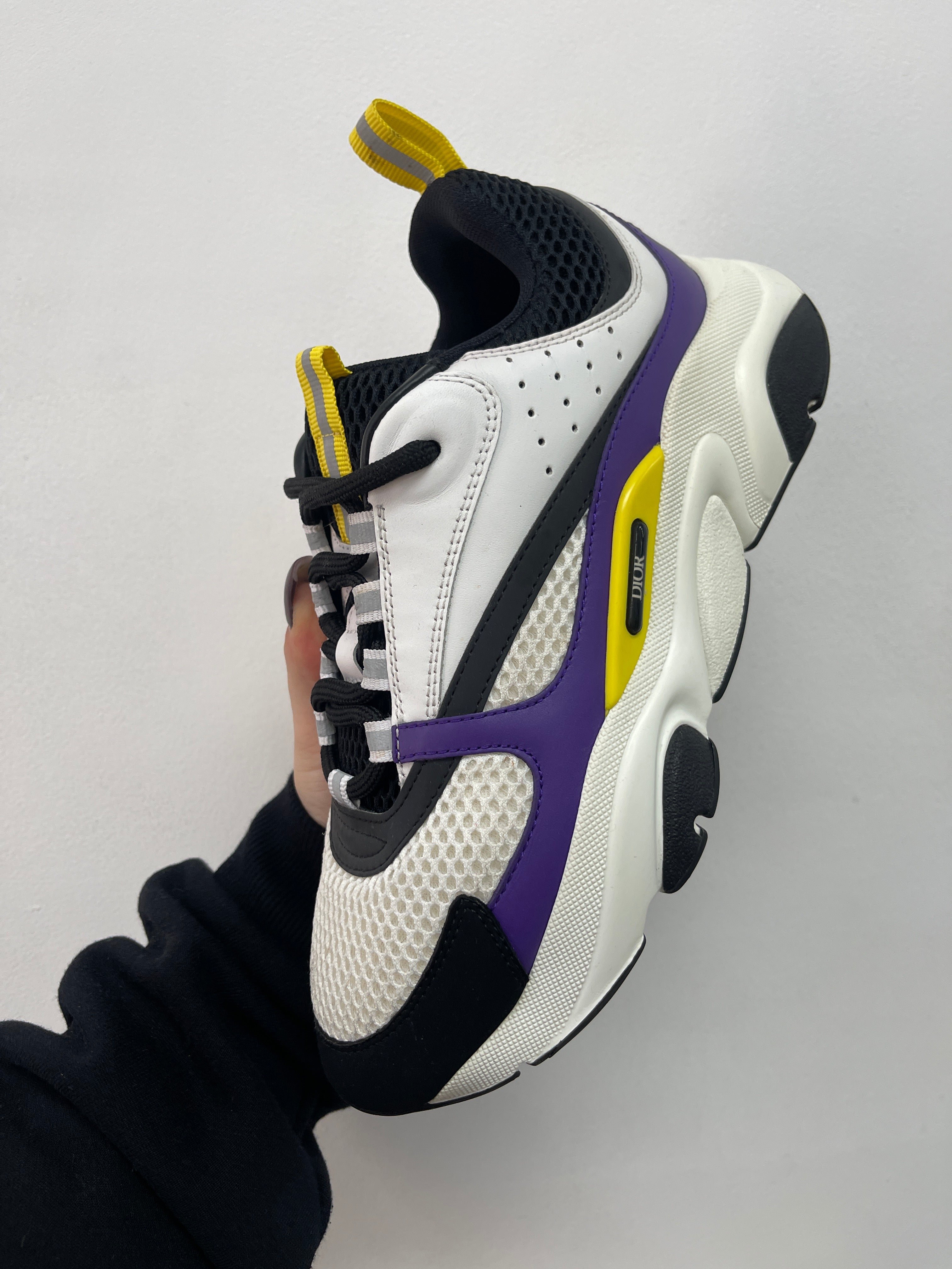Dior Lakers B22 Sneakers