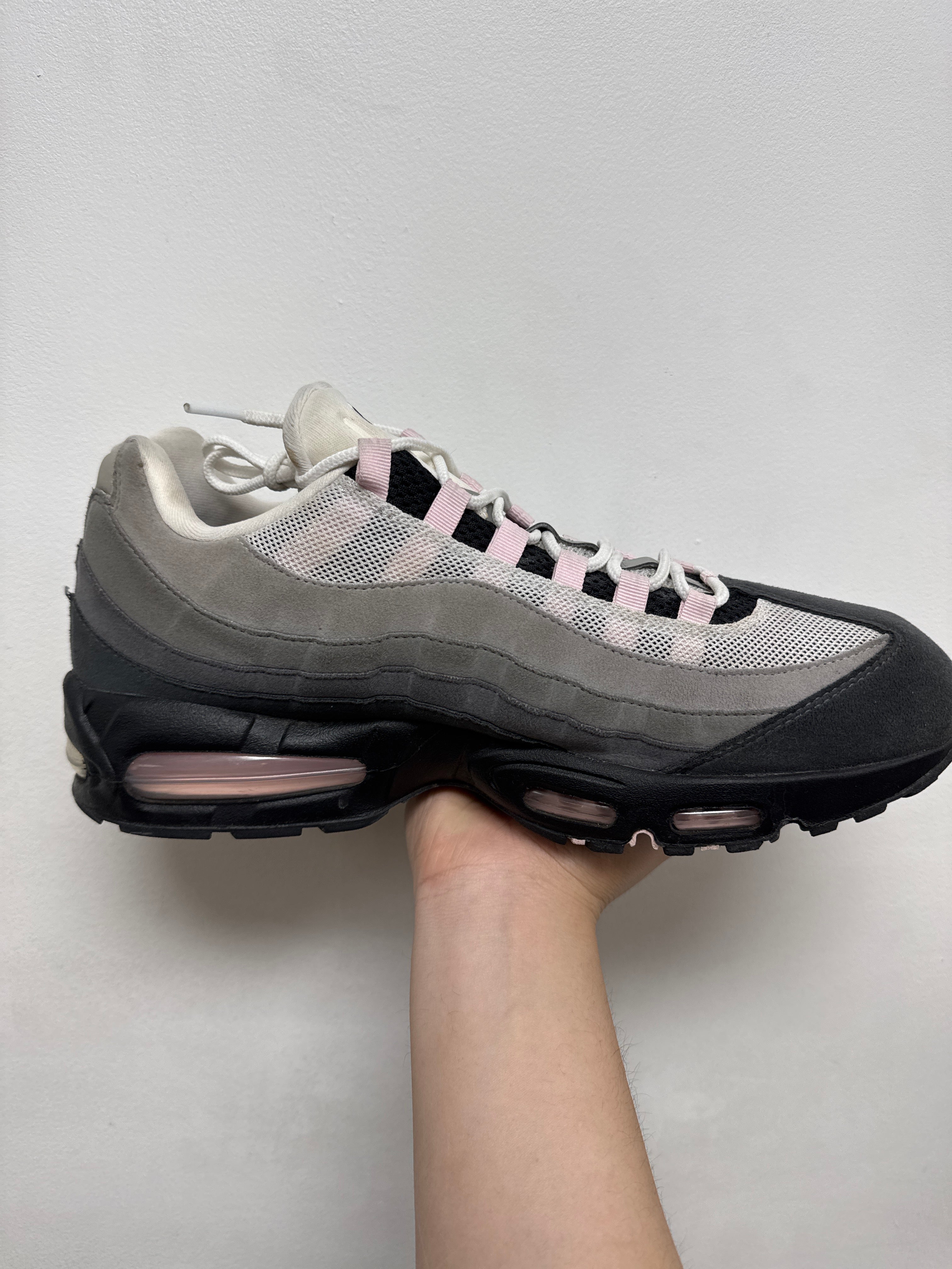 Nike AM95 Pink Foam Sneakers