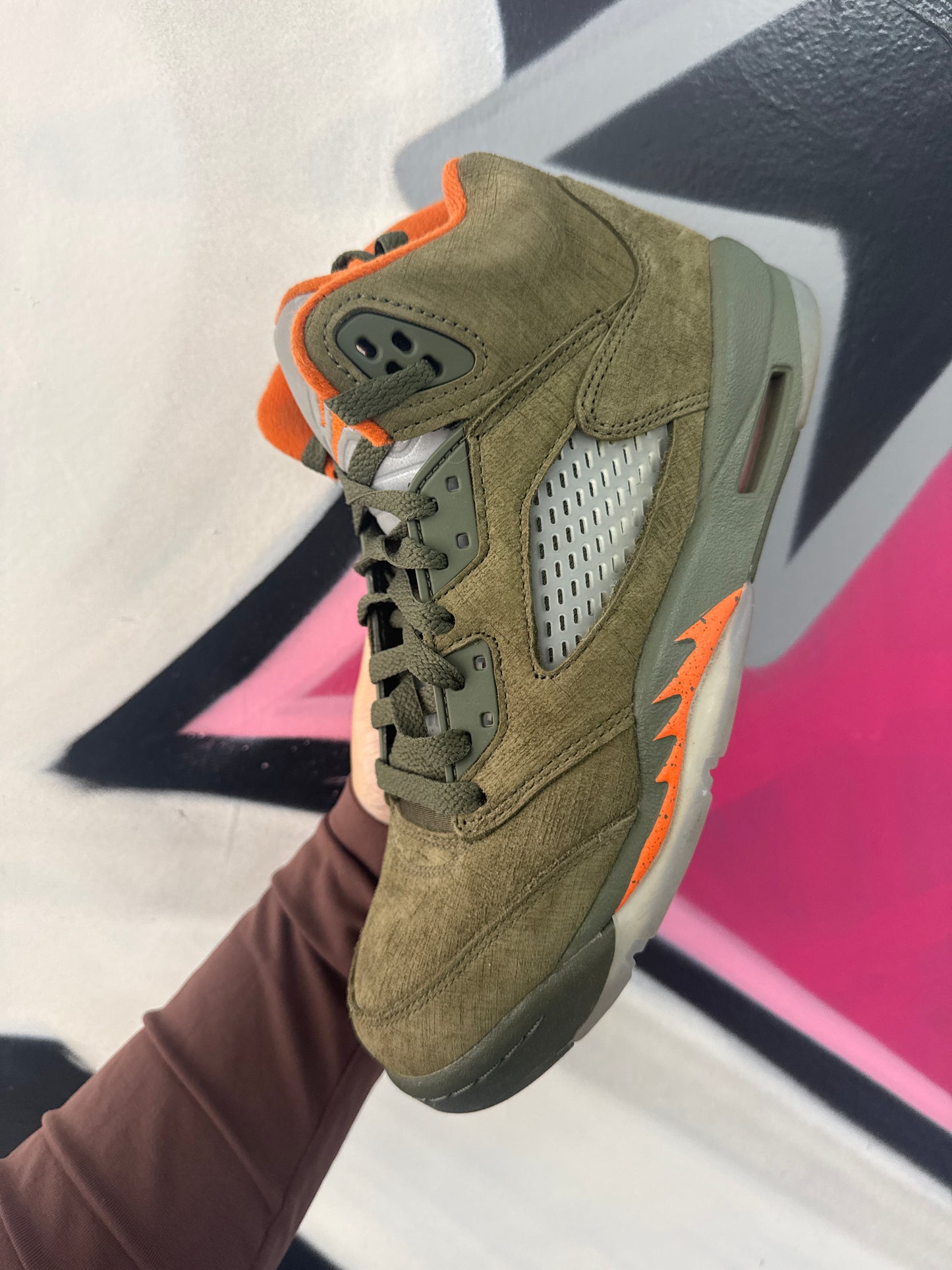 Nike Jordan 5 Jade Horizon Sneakers
