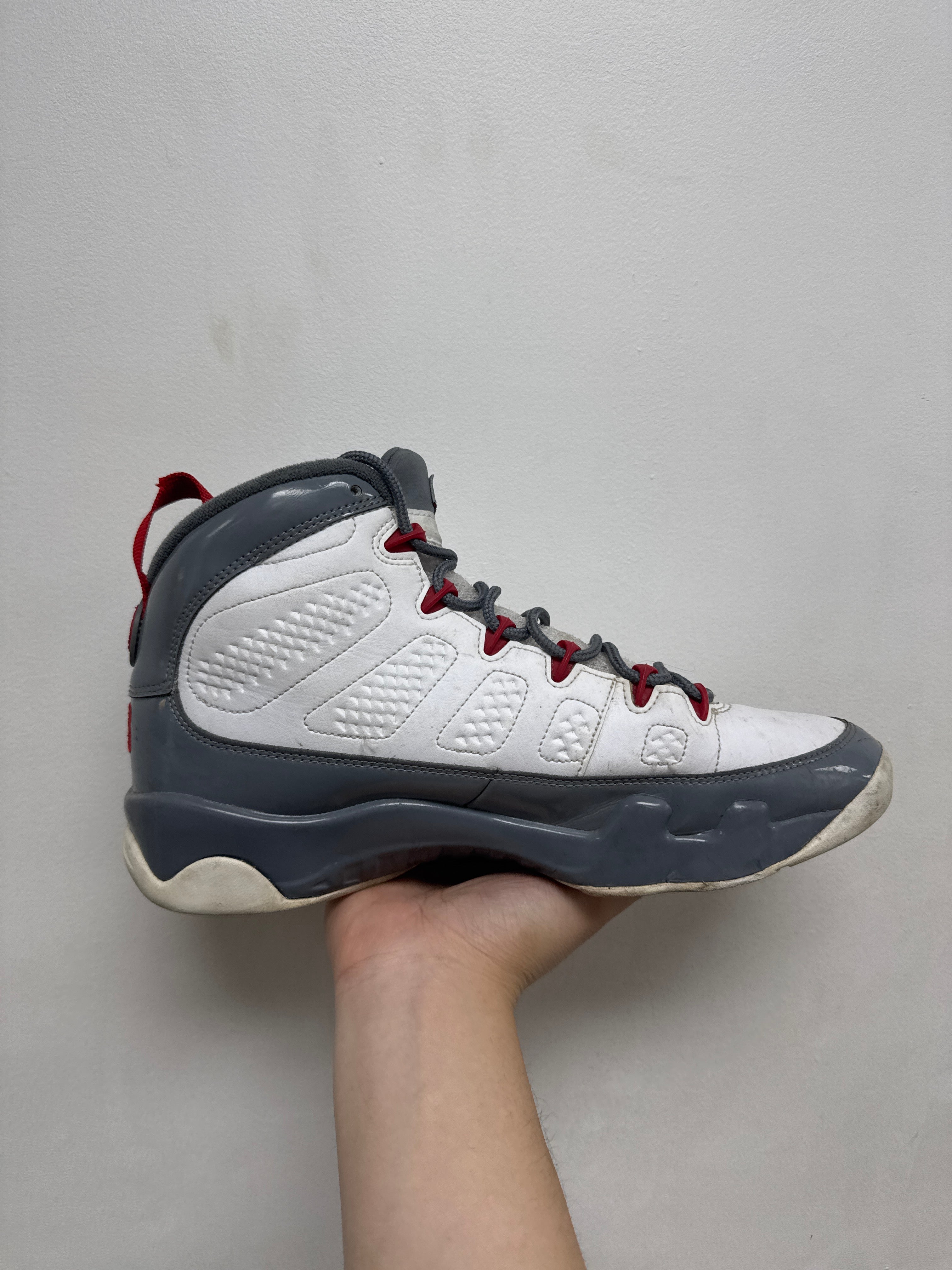 Jordan 9 Wolf Grey Sneakers