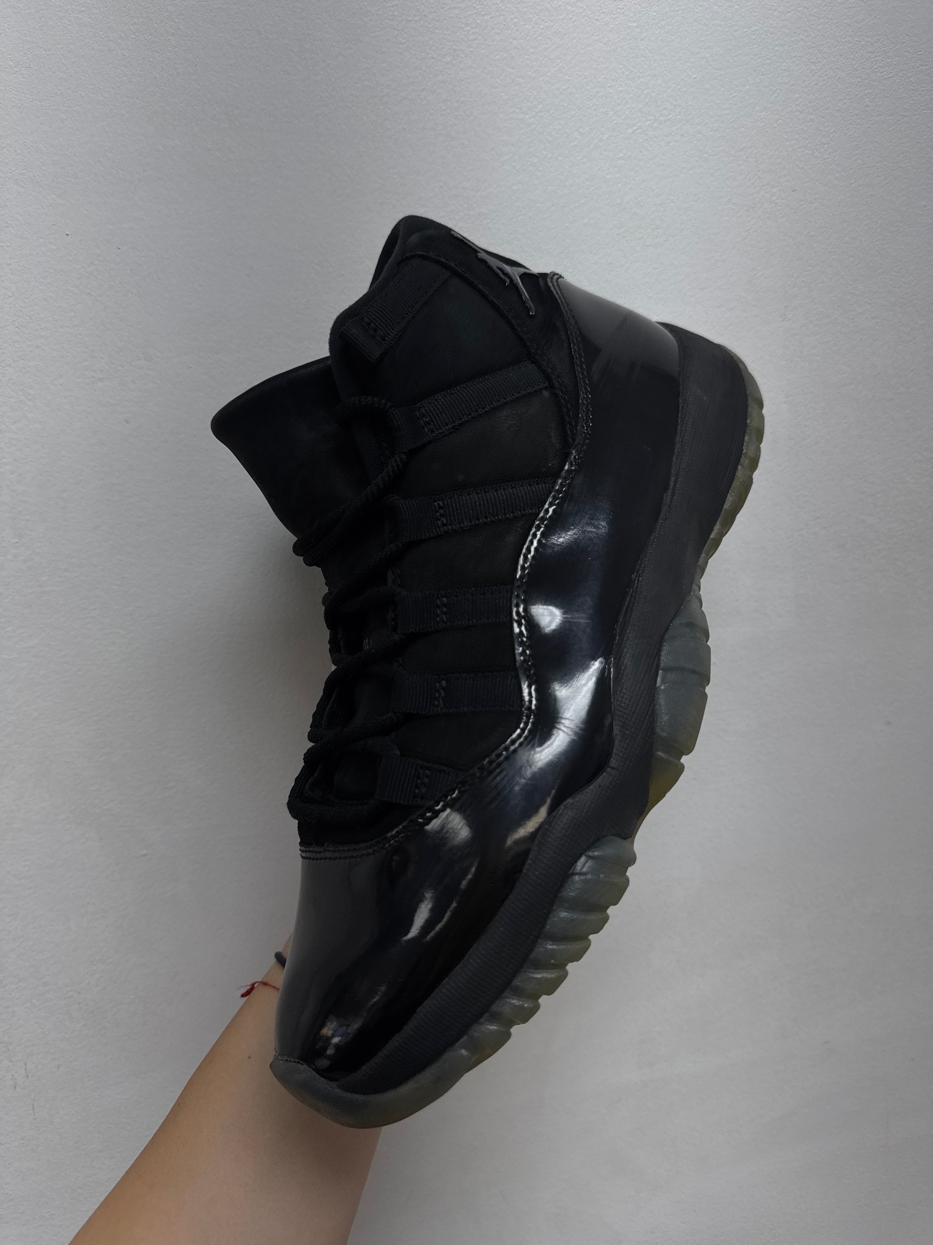 Jordan 11 Cap N Gown Sneakers