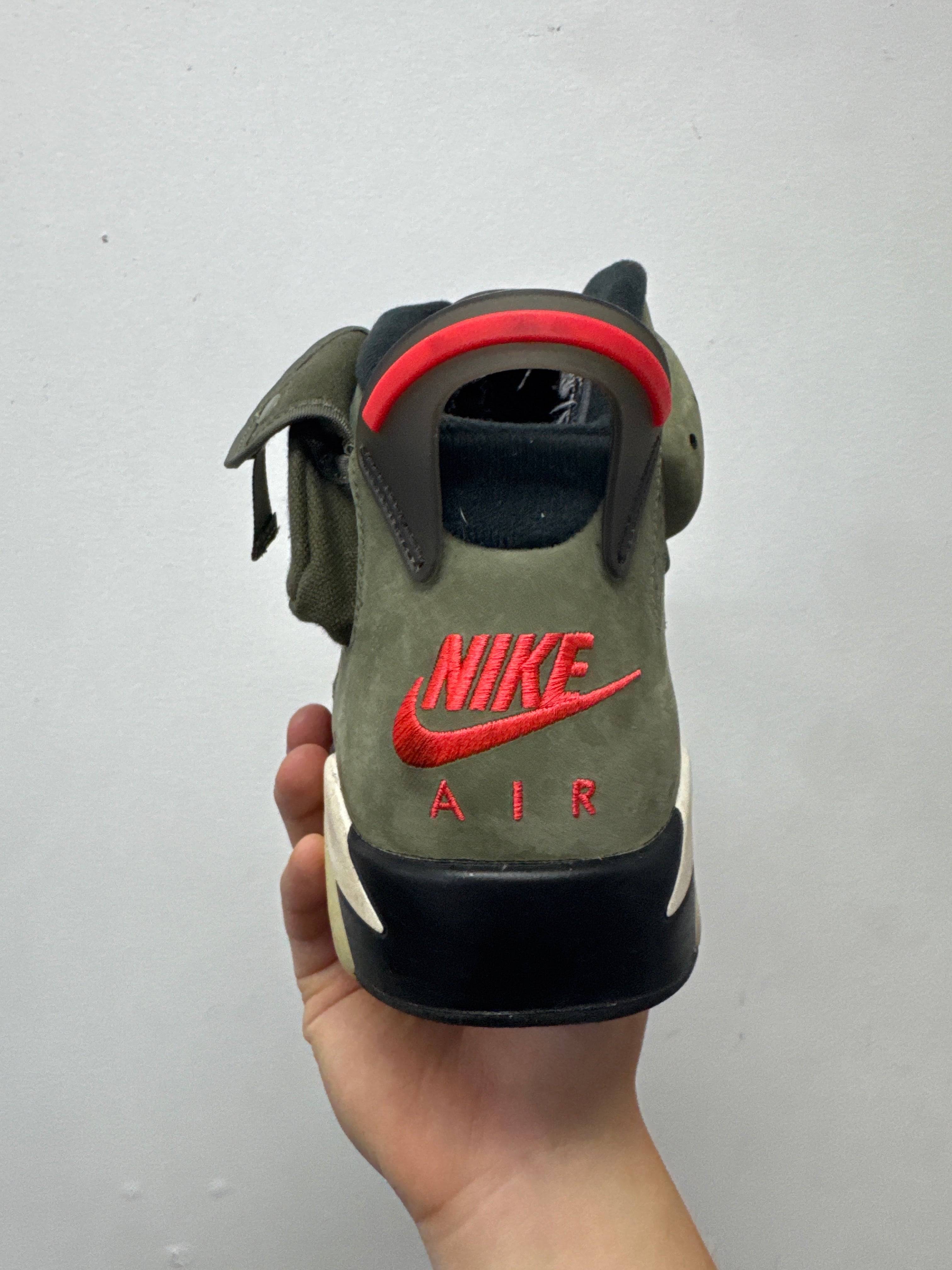 Jordan 6 Travis Scott Olive Sneakers