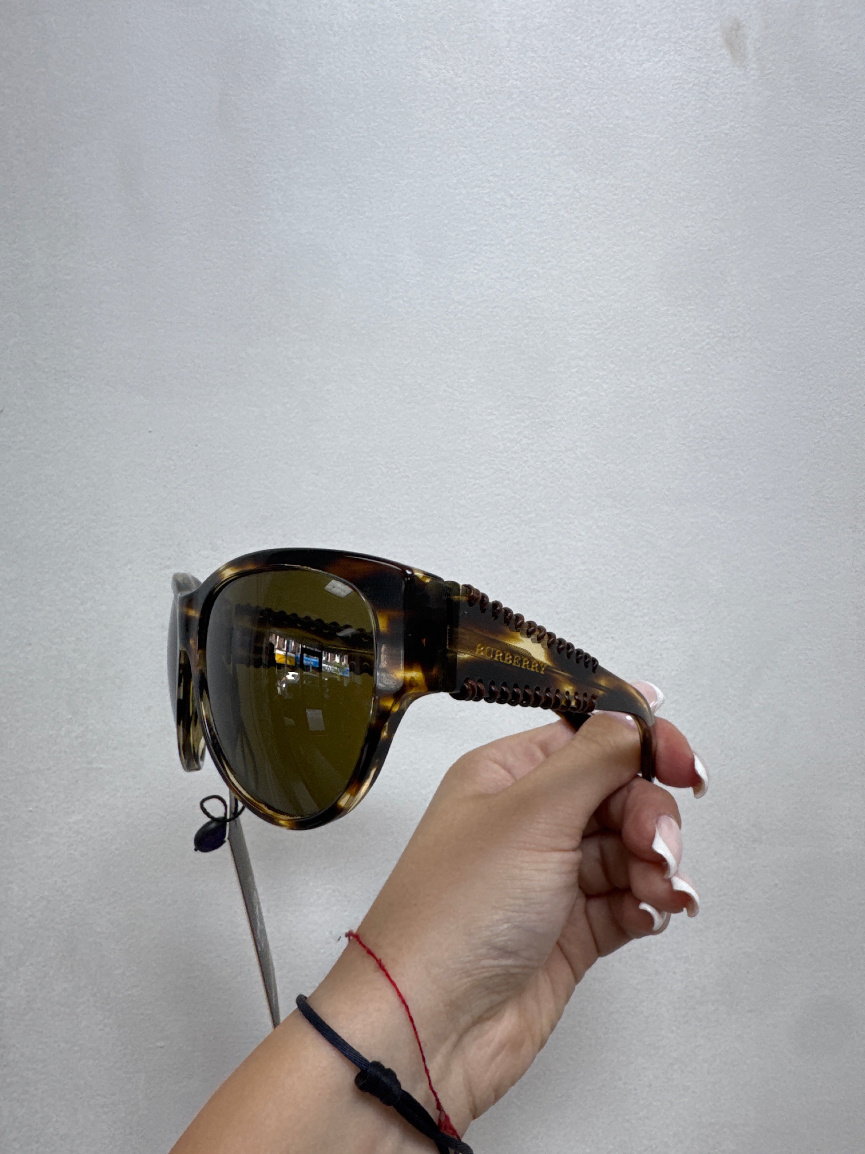 Burberry Brown Tortoiseshell Leather Stitching Sunglasses