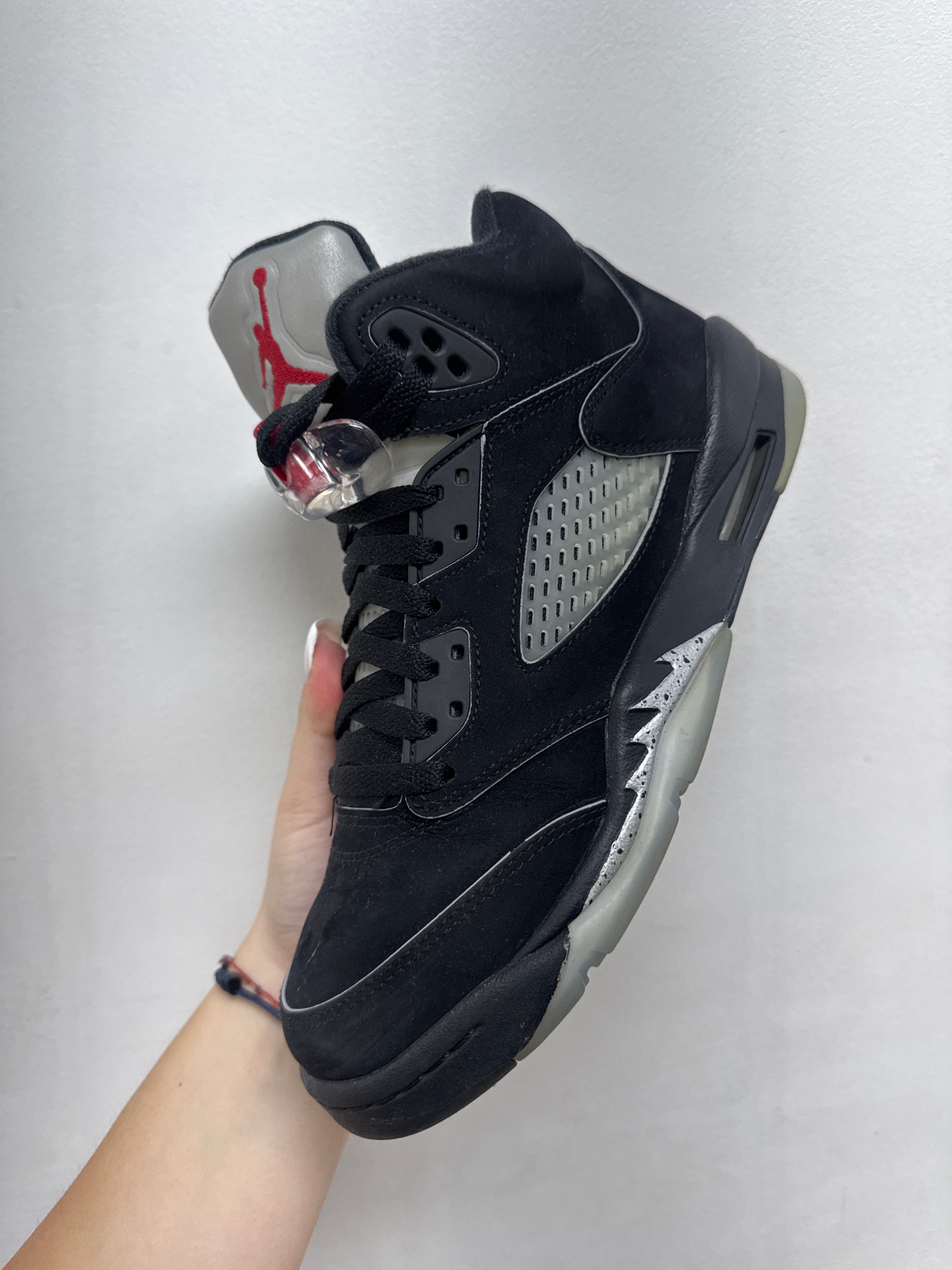 Jordan 5 Black Metallic Sneakers
