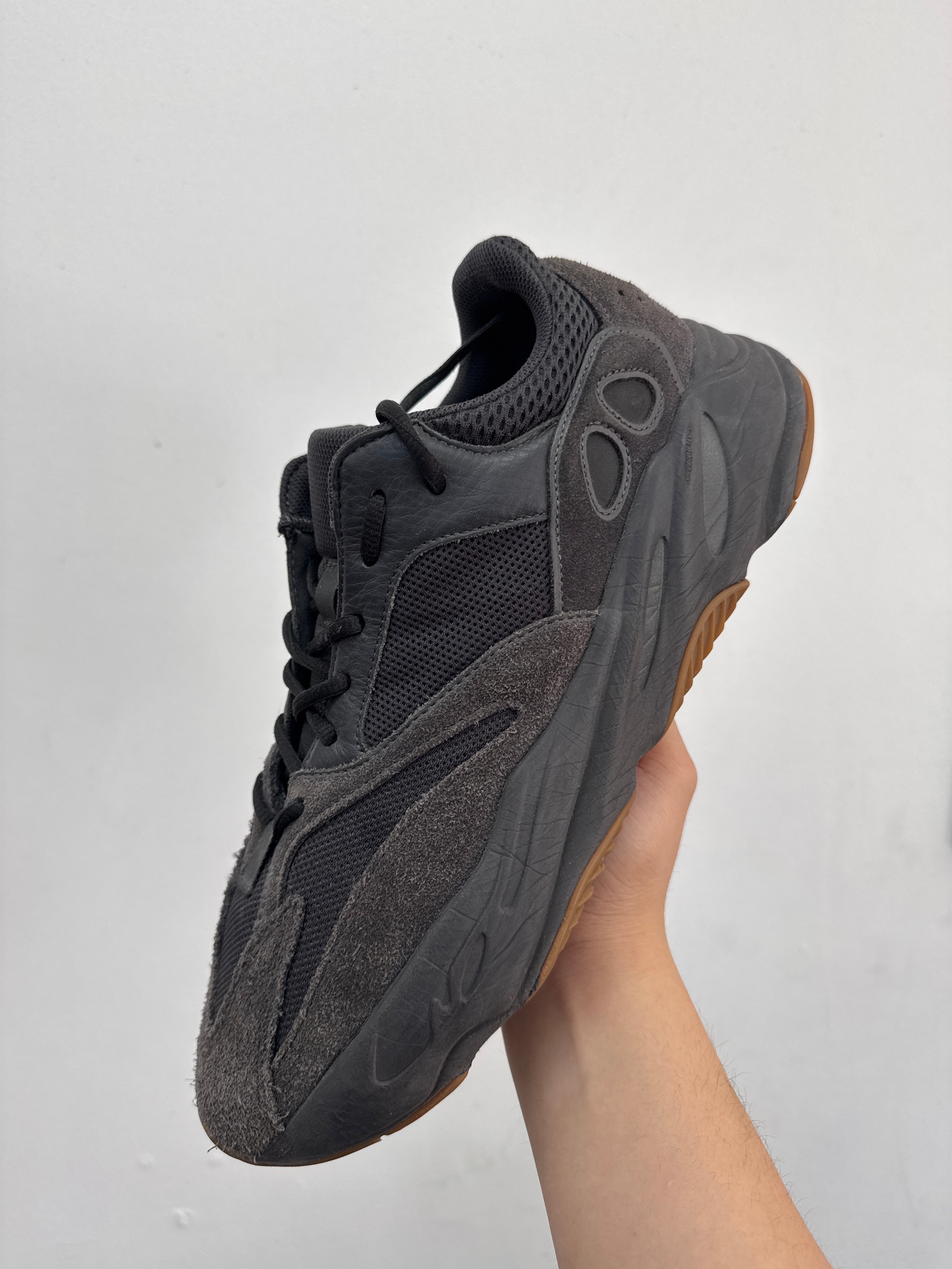 YZY 700 Utility Black Sneakers