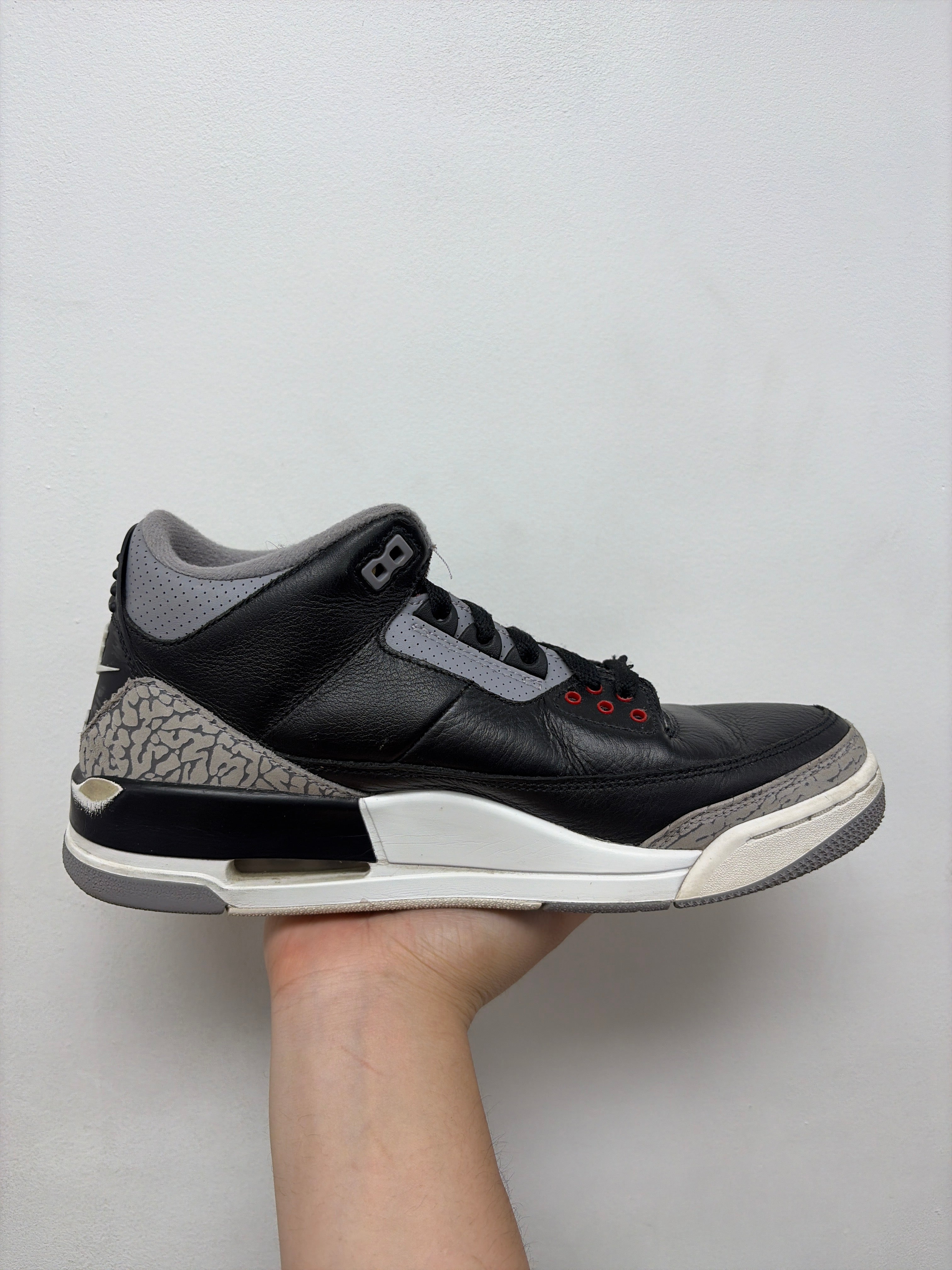 Jordan 3 Black Cement Sneakers