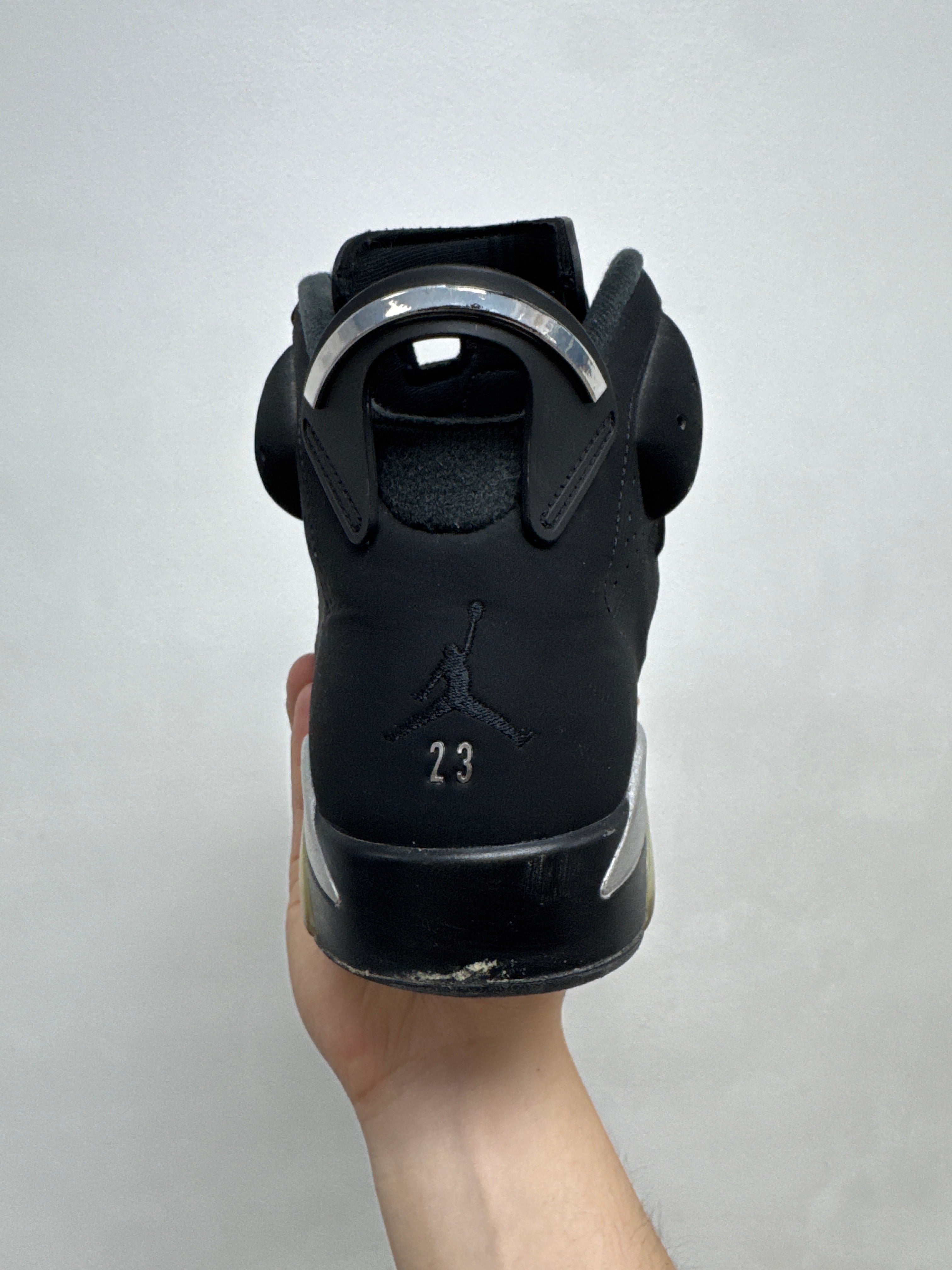 Jordan 6 Chrome Sneakers