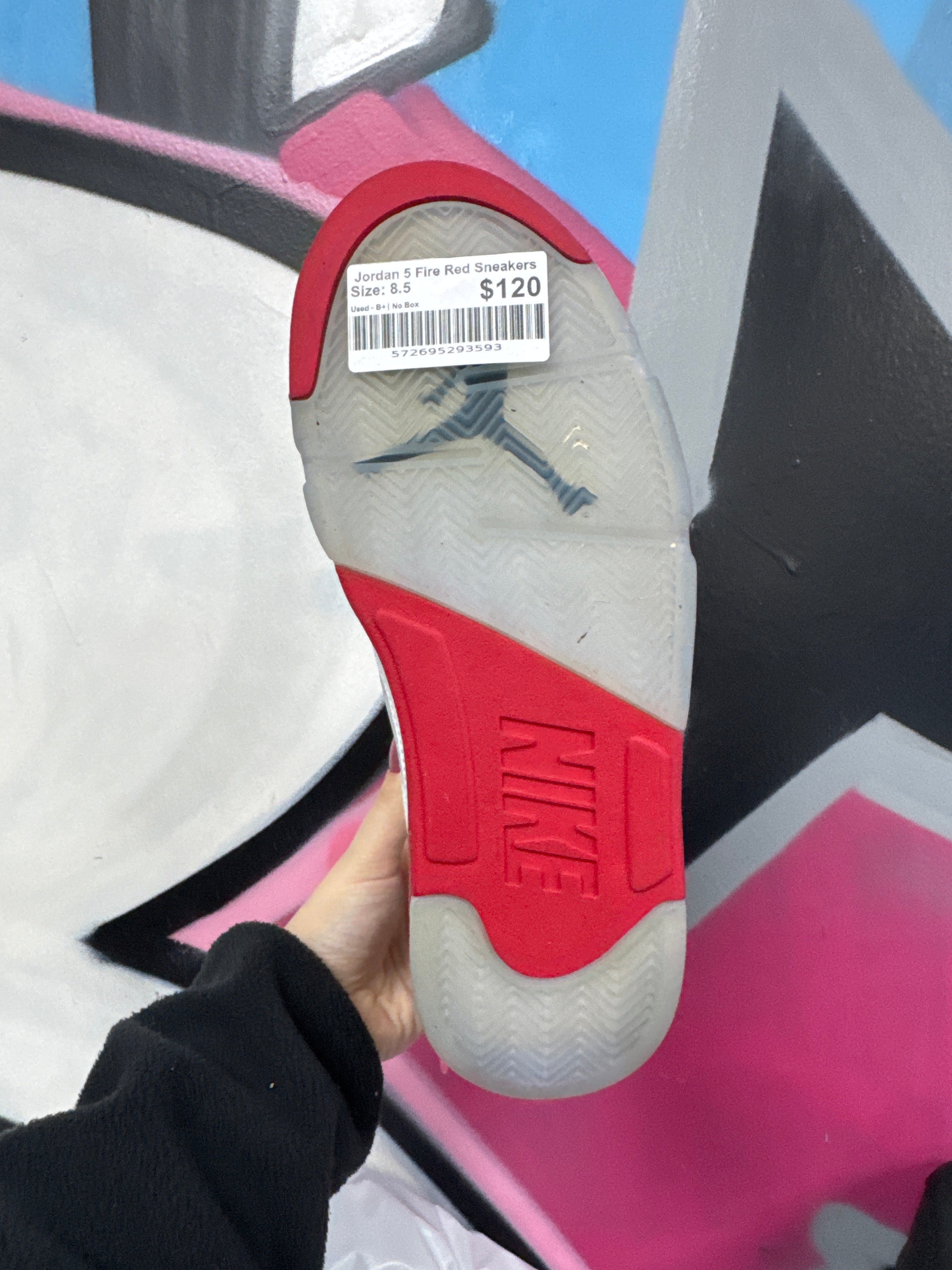 Jordan 5 Fire Red Sneakers