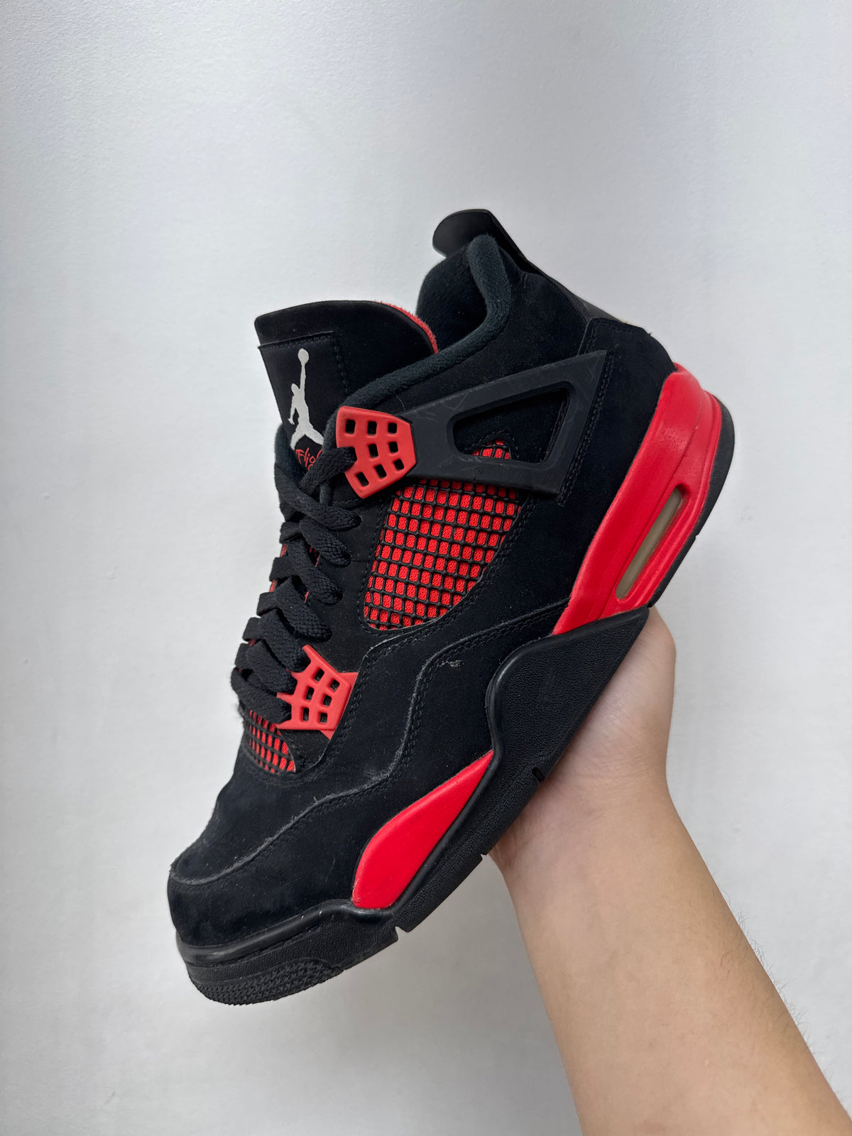 Jordan 4 Red Thunder Sneakers