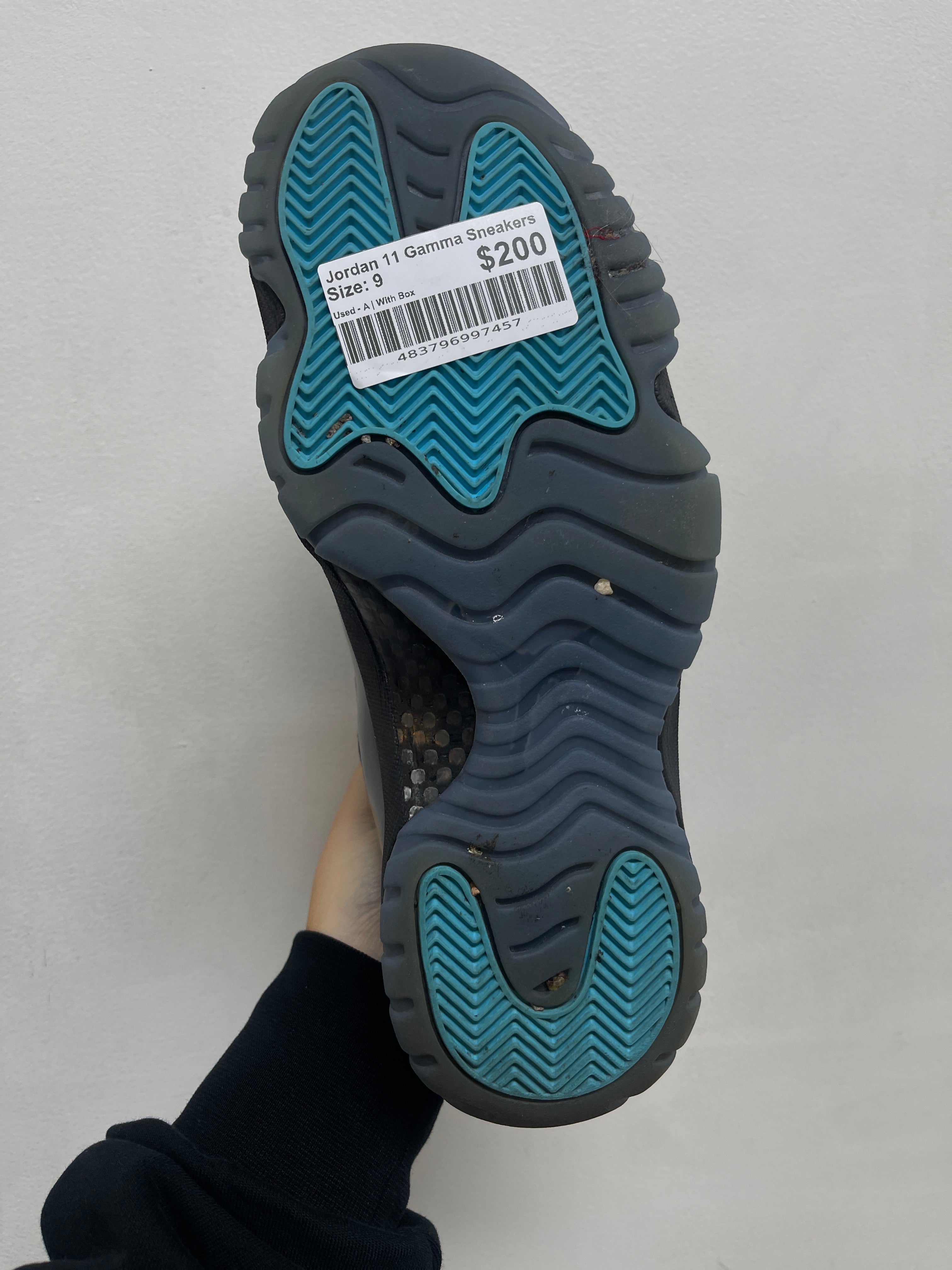 Jordan 11 Gamma Sneakers