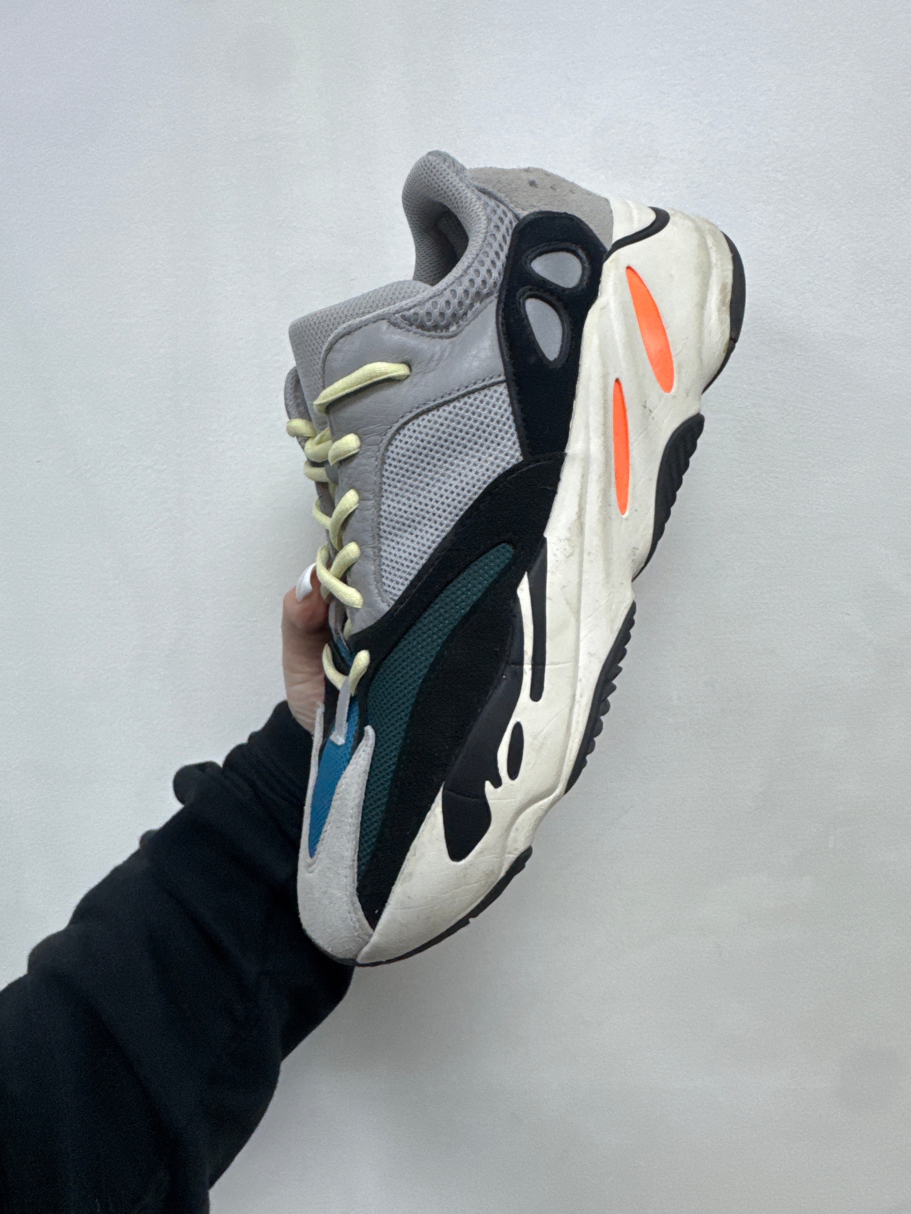 YZY 700 Waverunner Sneakers