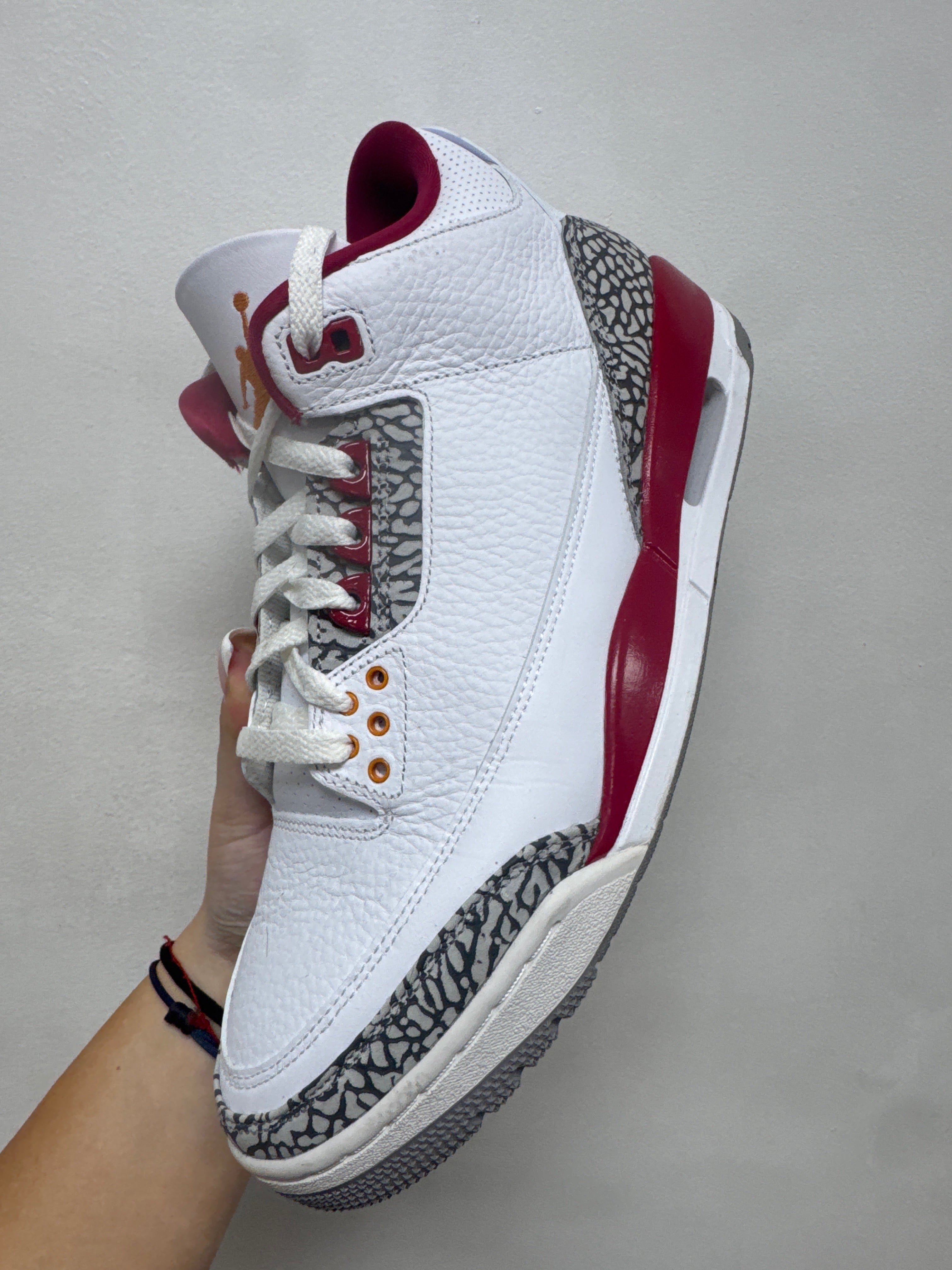 Jordan 3 Cardinal Sneakers