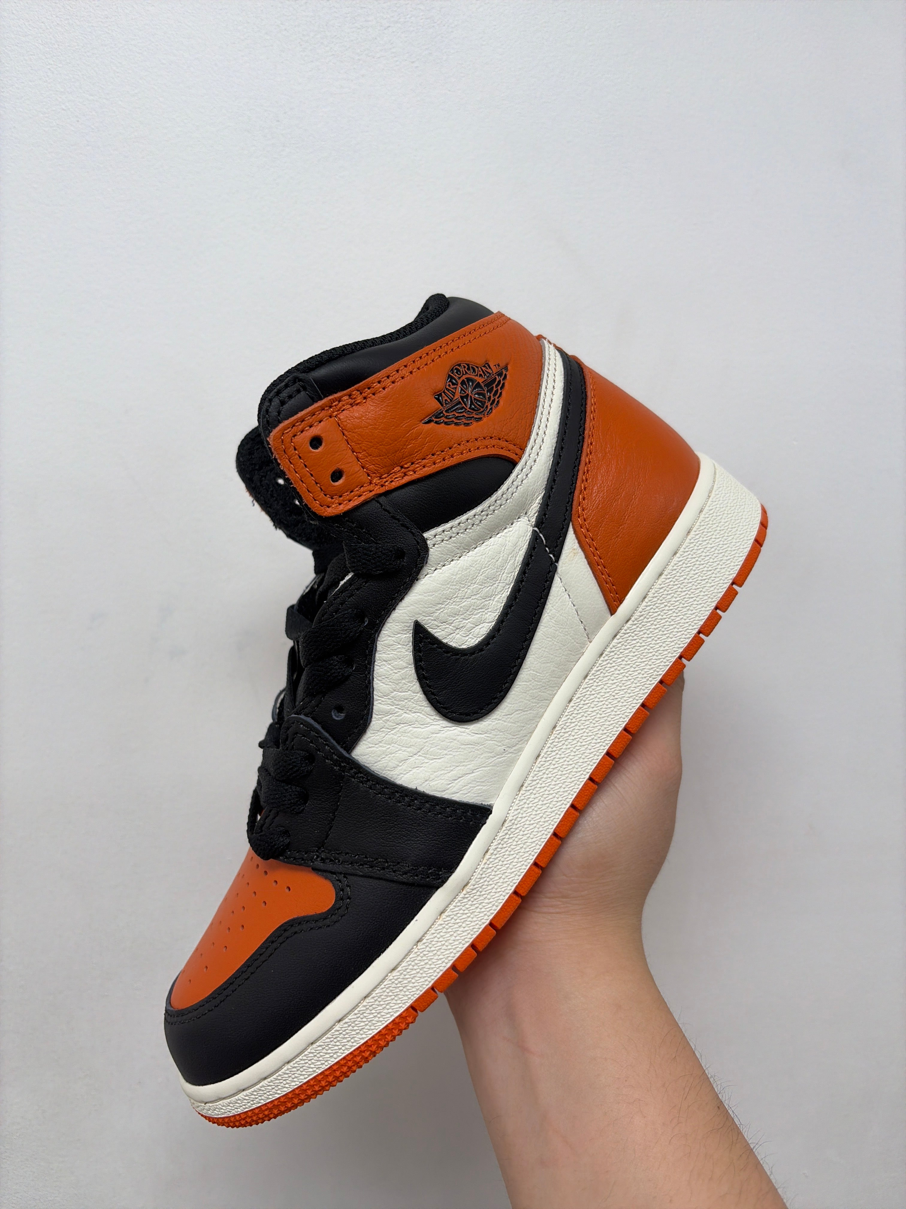 Jordan 1 Shattered Backboard Sneakers