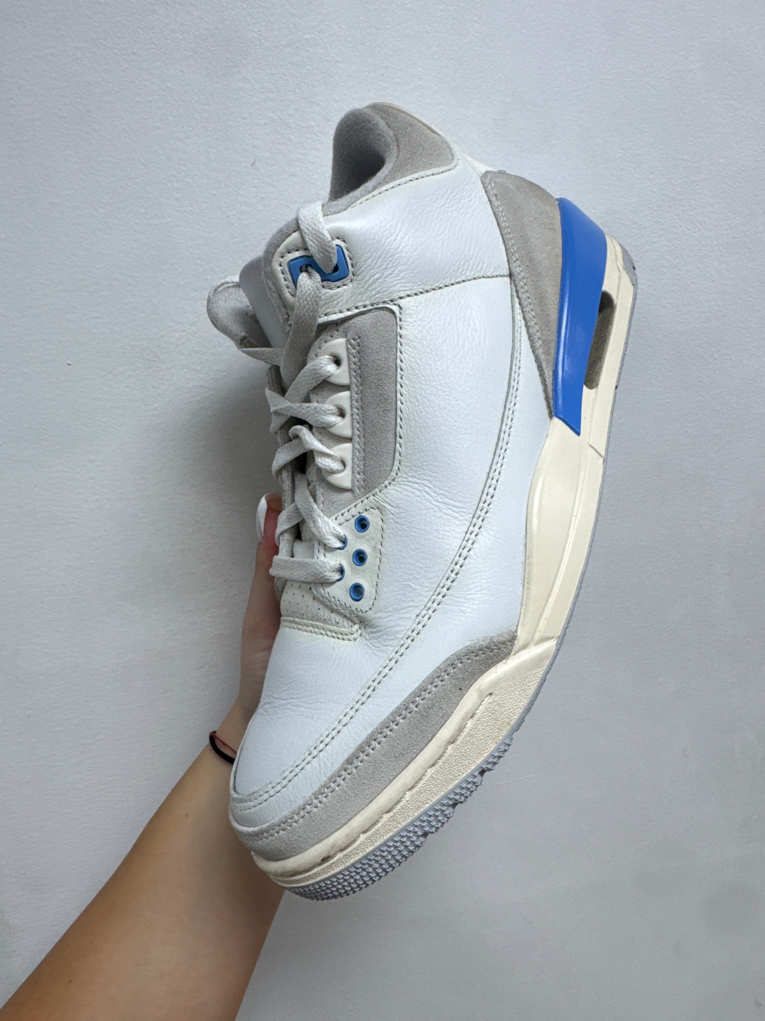 Jordan 3 Lucky Shorts Sneakers