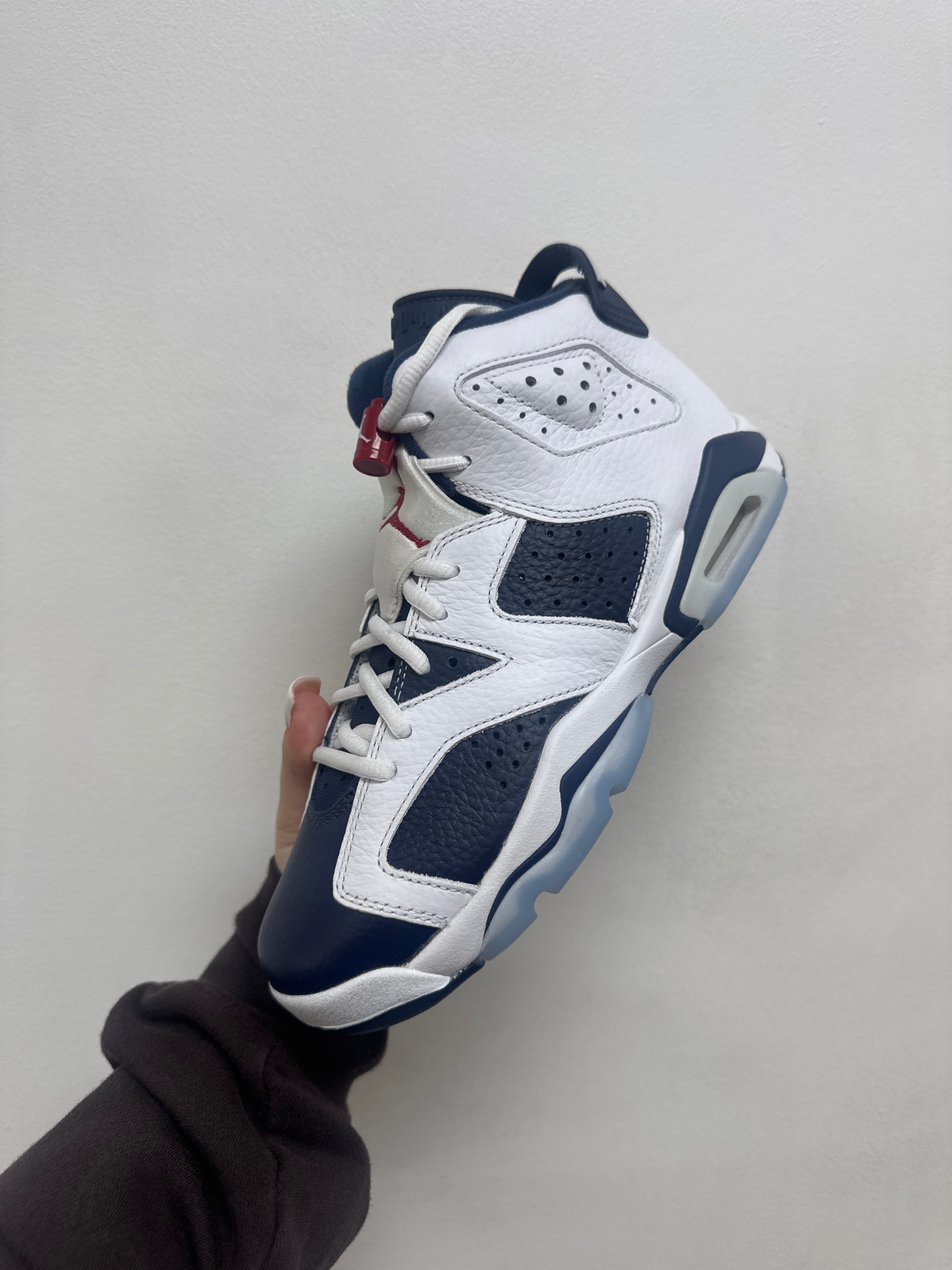 Jordan 6 Olympics Sneakers