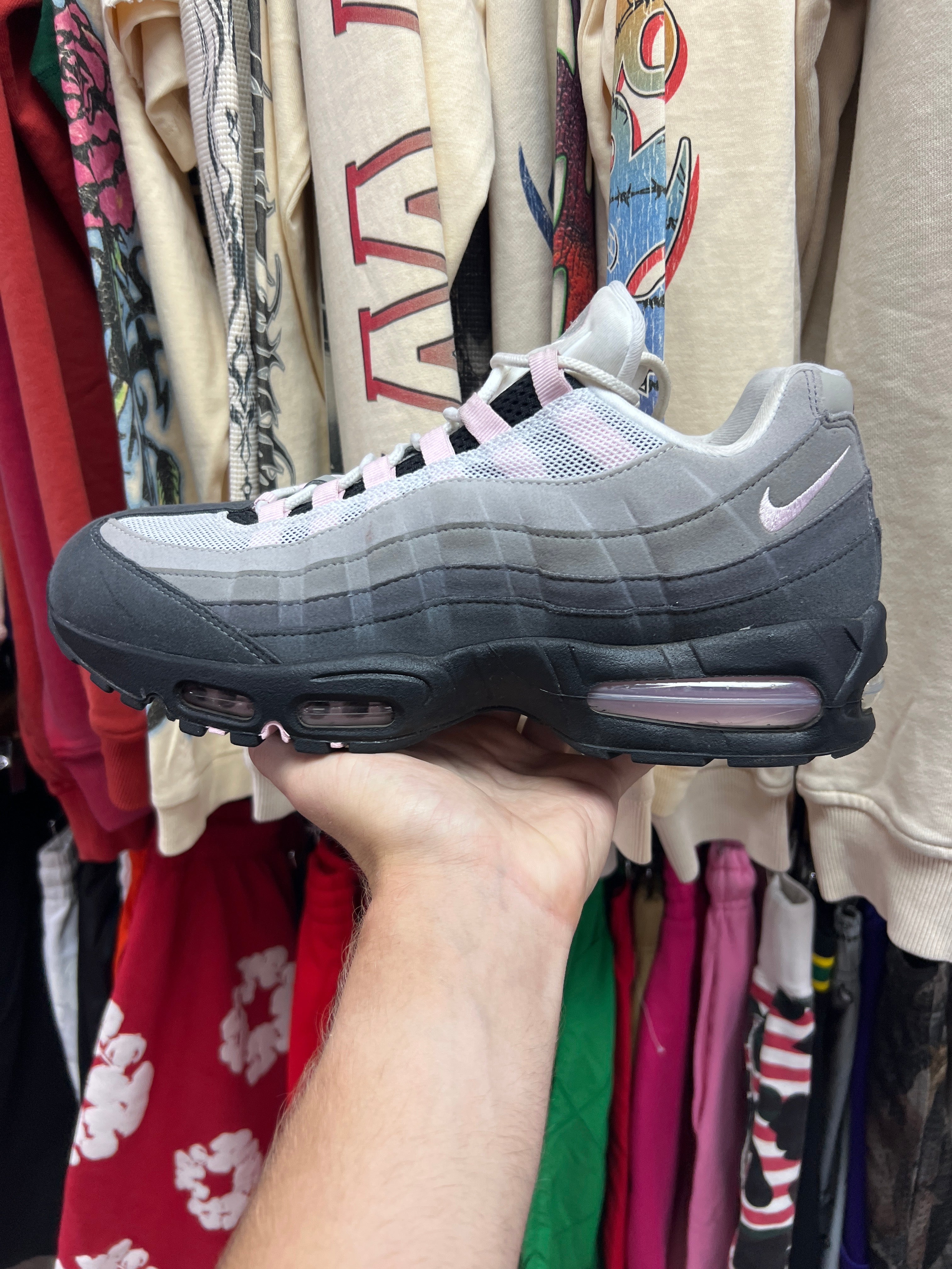 Nike AM95 Pink Foam Sneakers