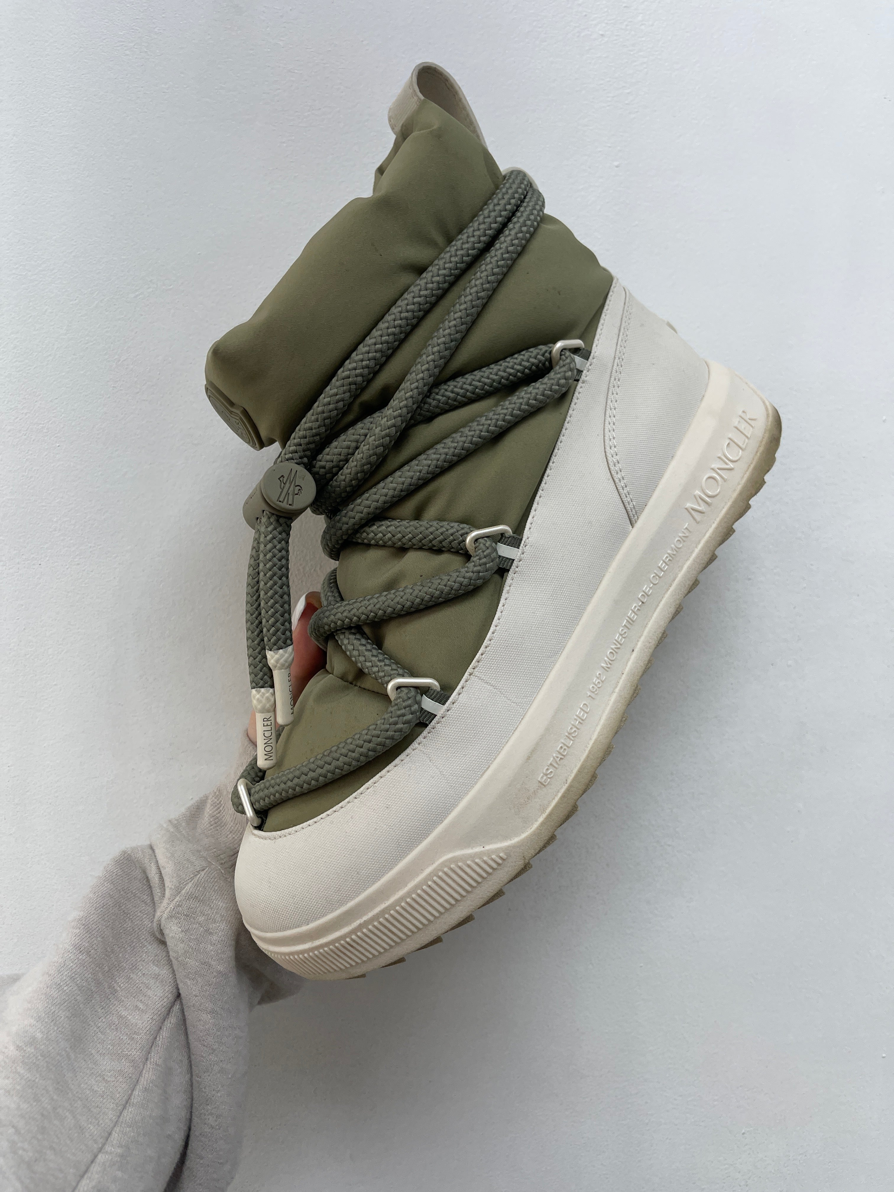 Moncler Olive White Mid Snow Boots