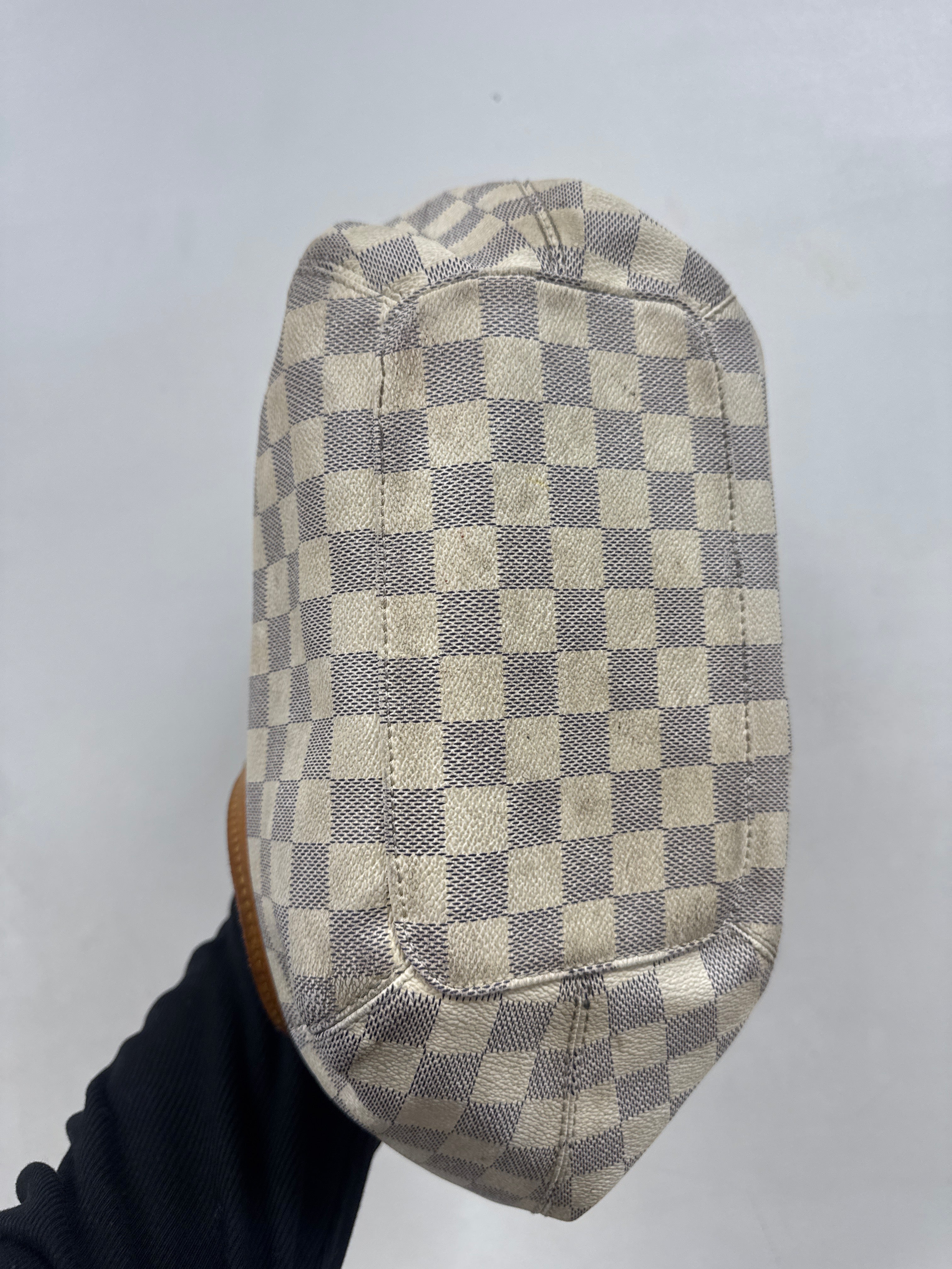 Louis Vuitton White Damier Neverfull Bag