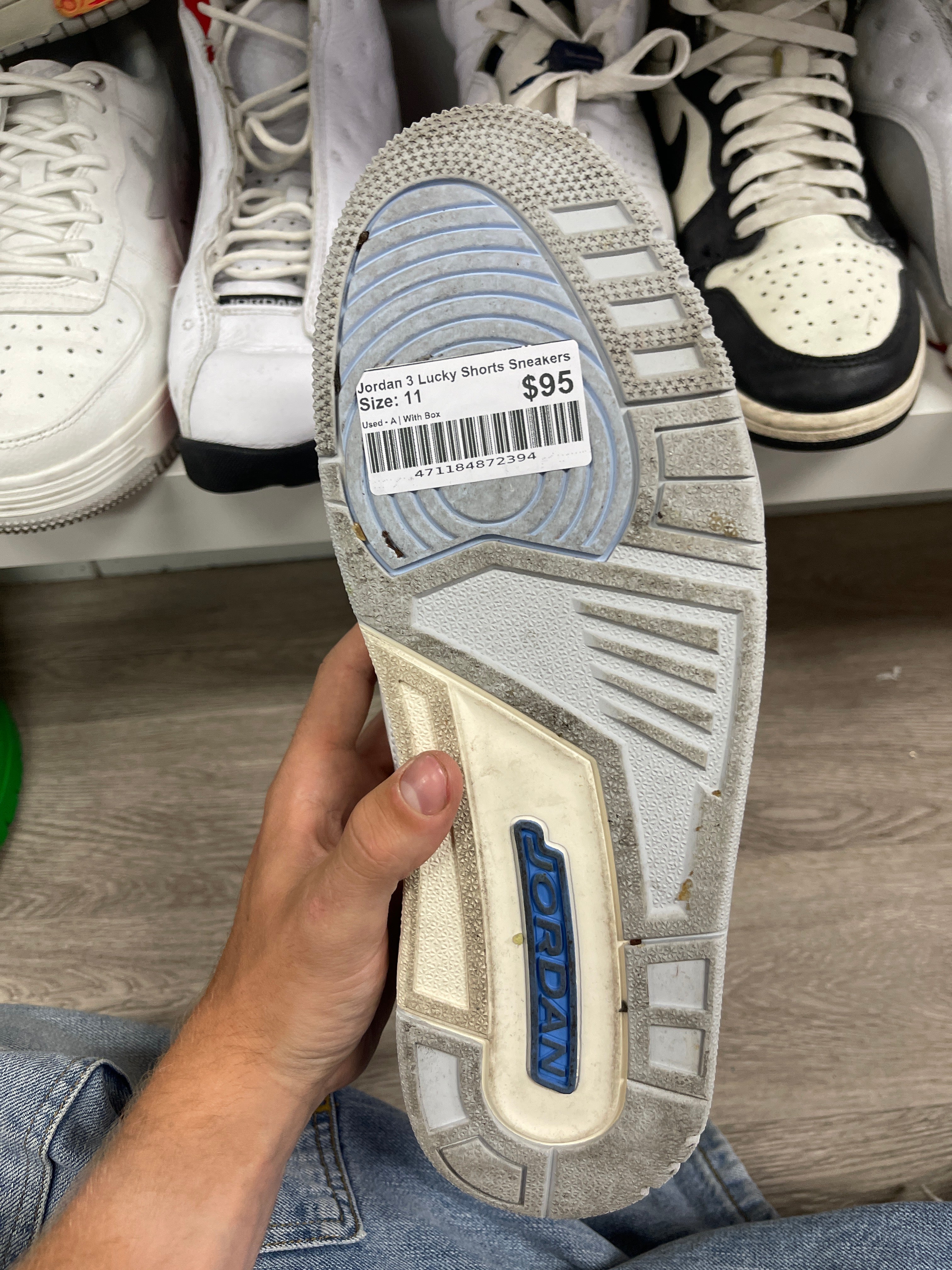 Jordan 3 Lucky Shorts Sneakers