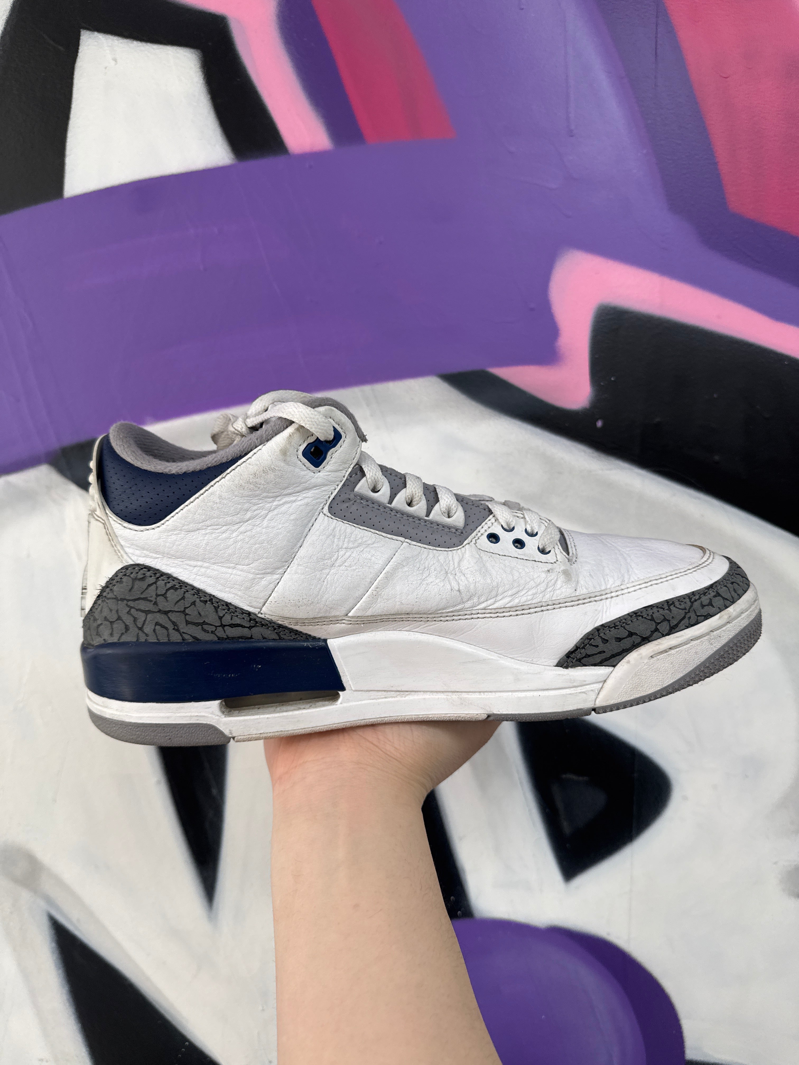 Jordan 3 Midnight Navy Sneakers