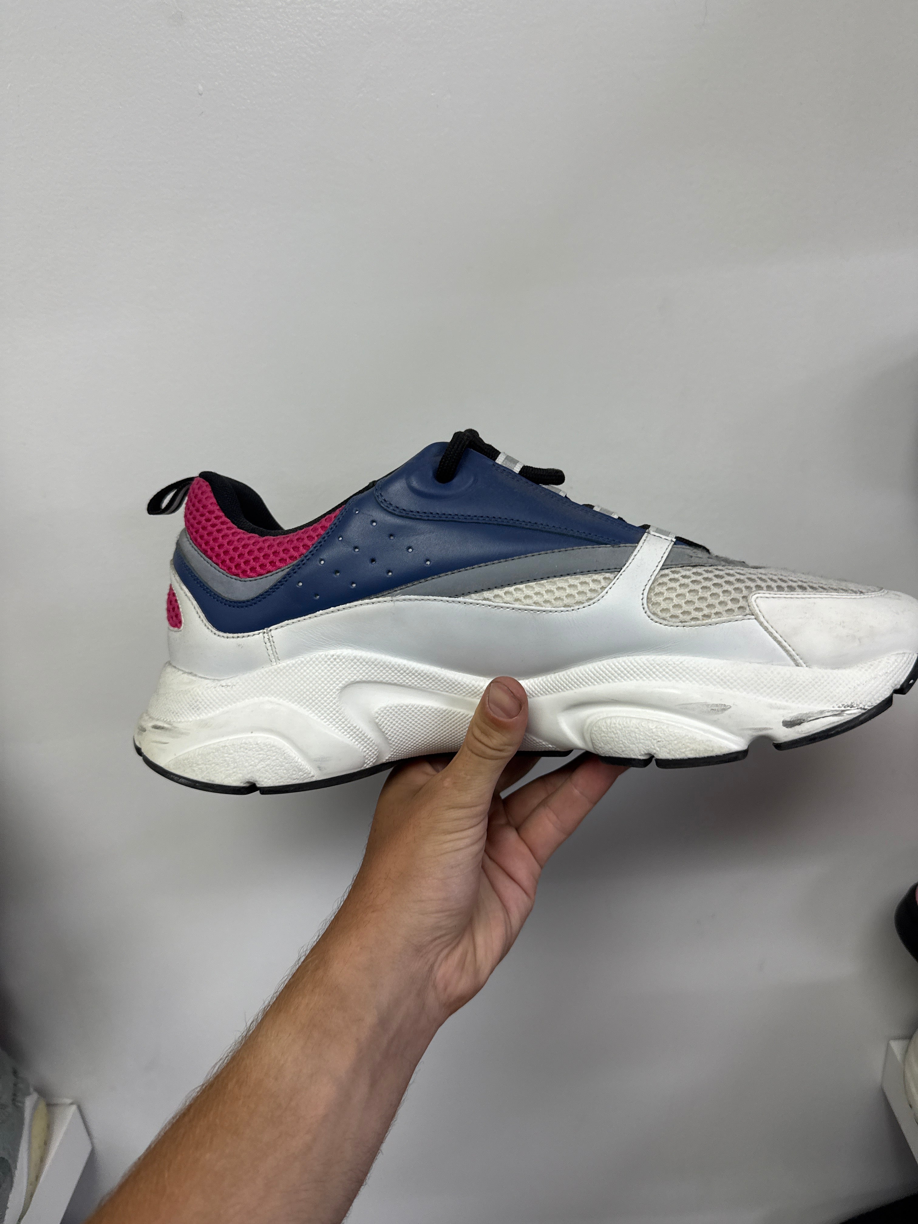 Dior B22 Homme Navy Pink Used 47 (US 14) With Box