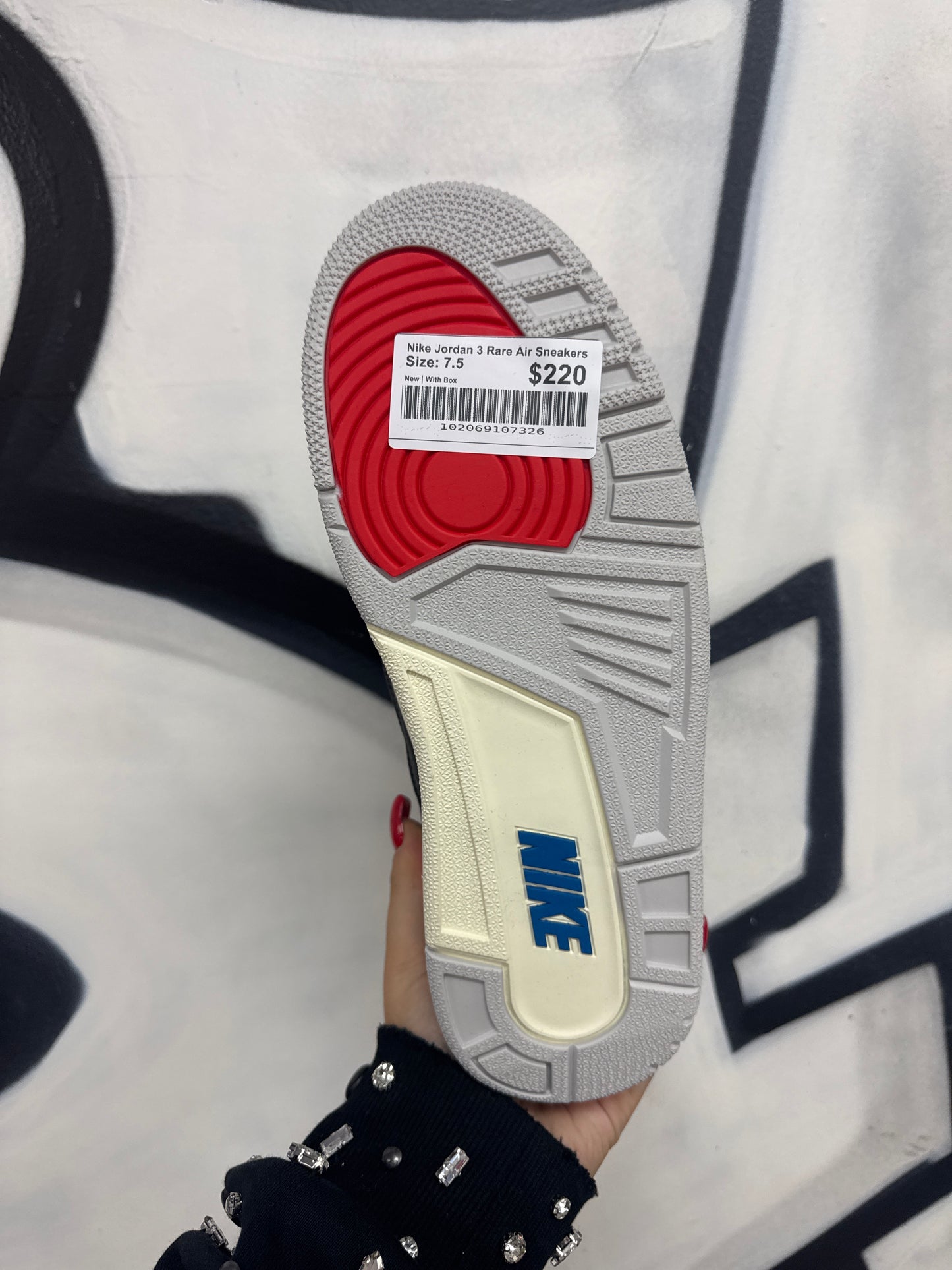 Nike Jordan 3 Rare Air Sneakers