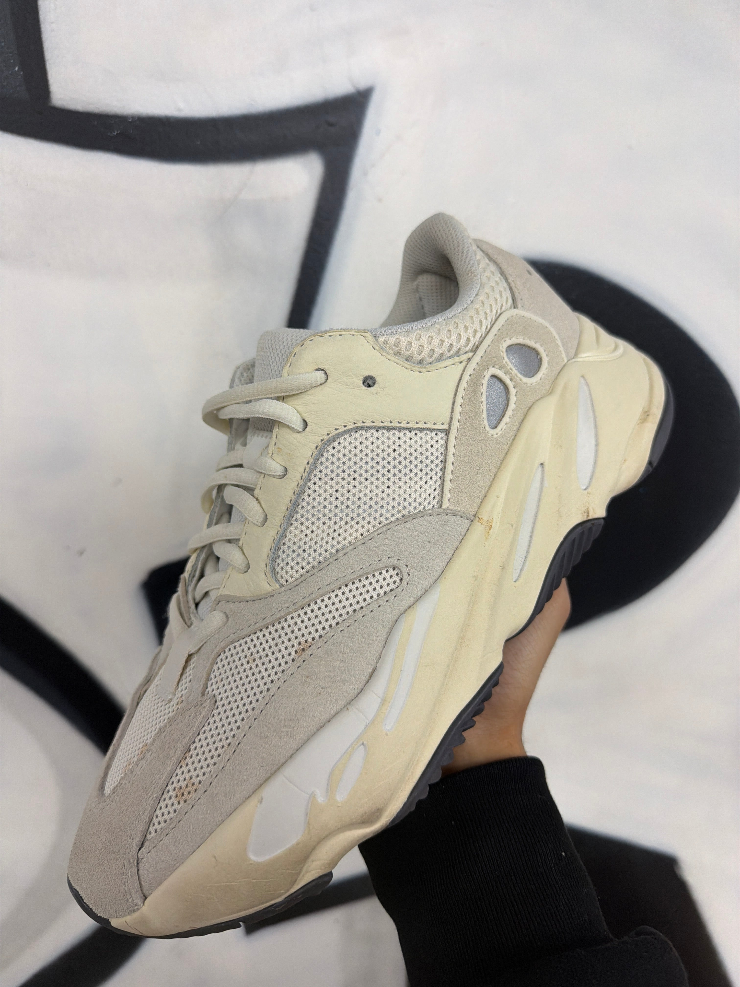 YZY 700 Analog Sneakers