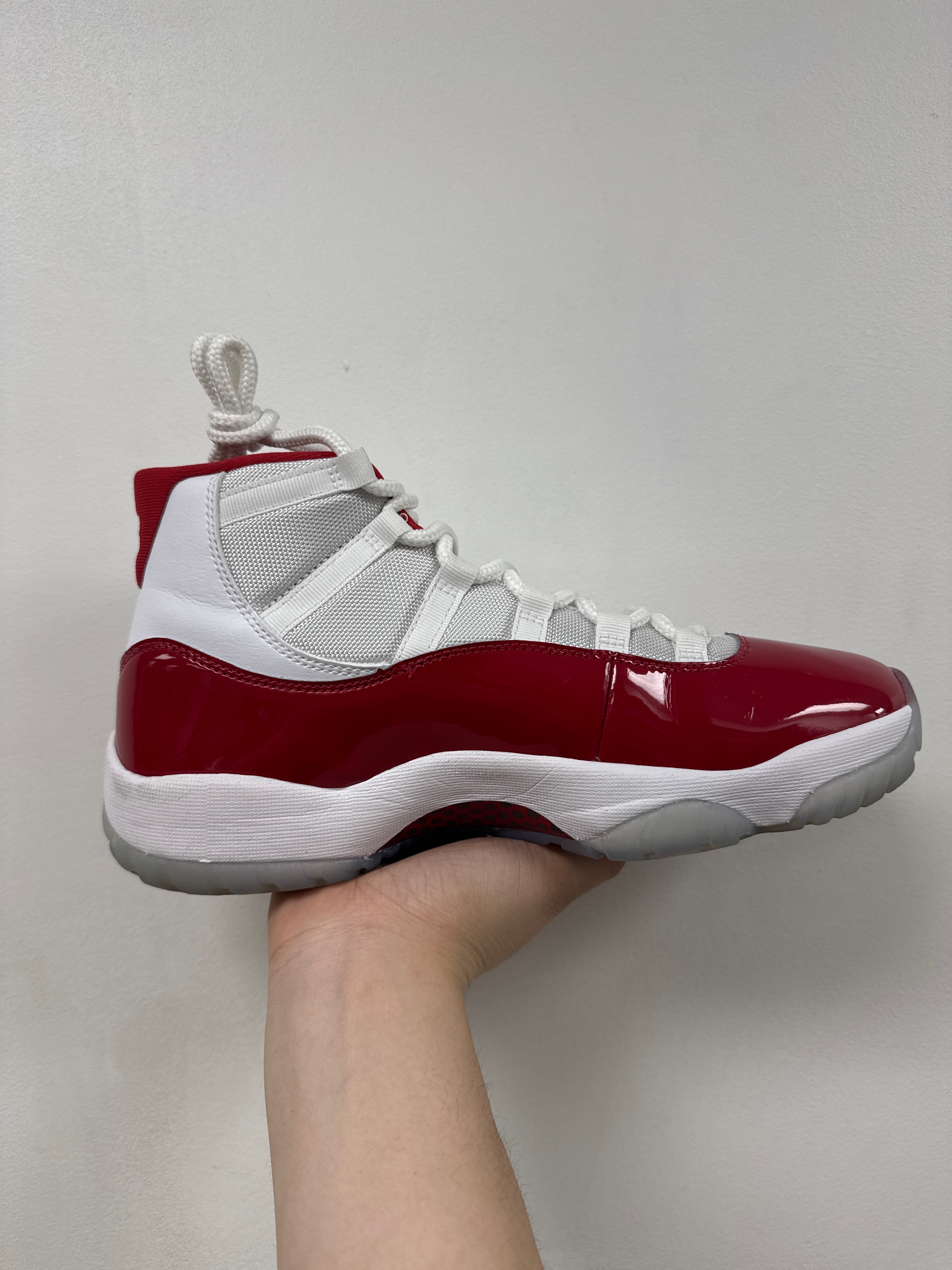 Jordan 11 Cherry Sneakers
