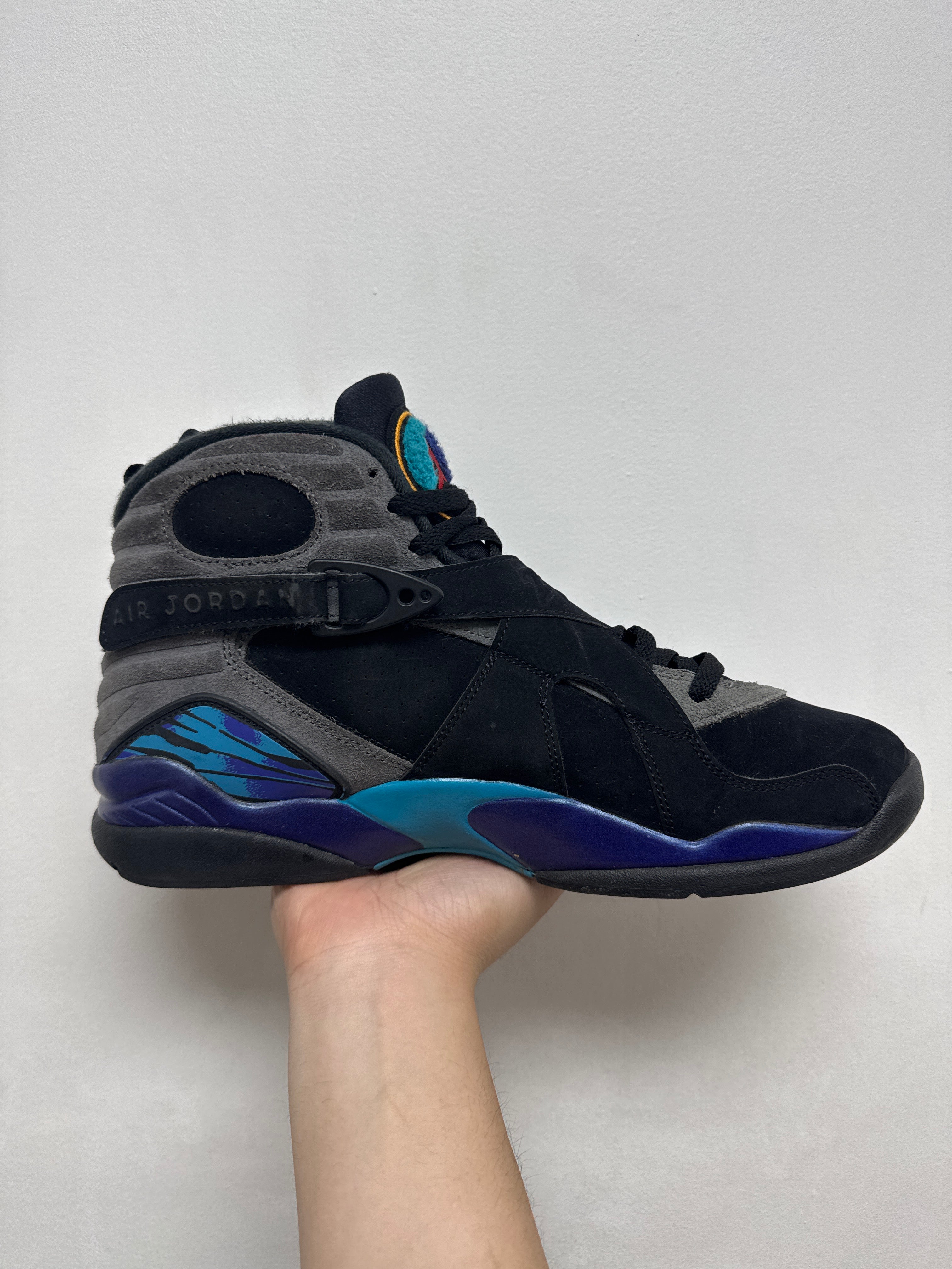 Jordan 8 Aqua Sneakers