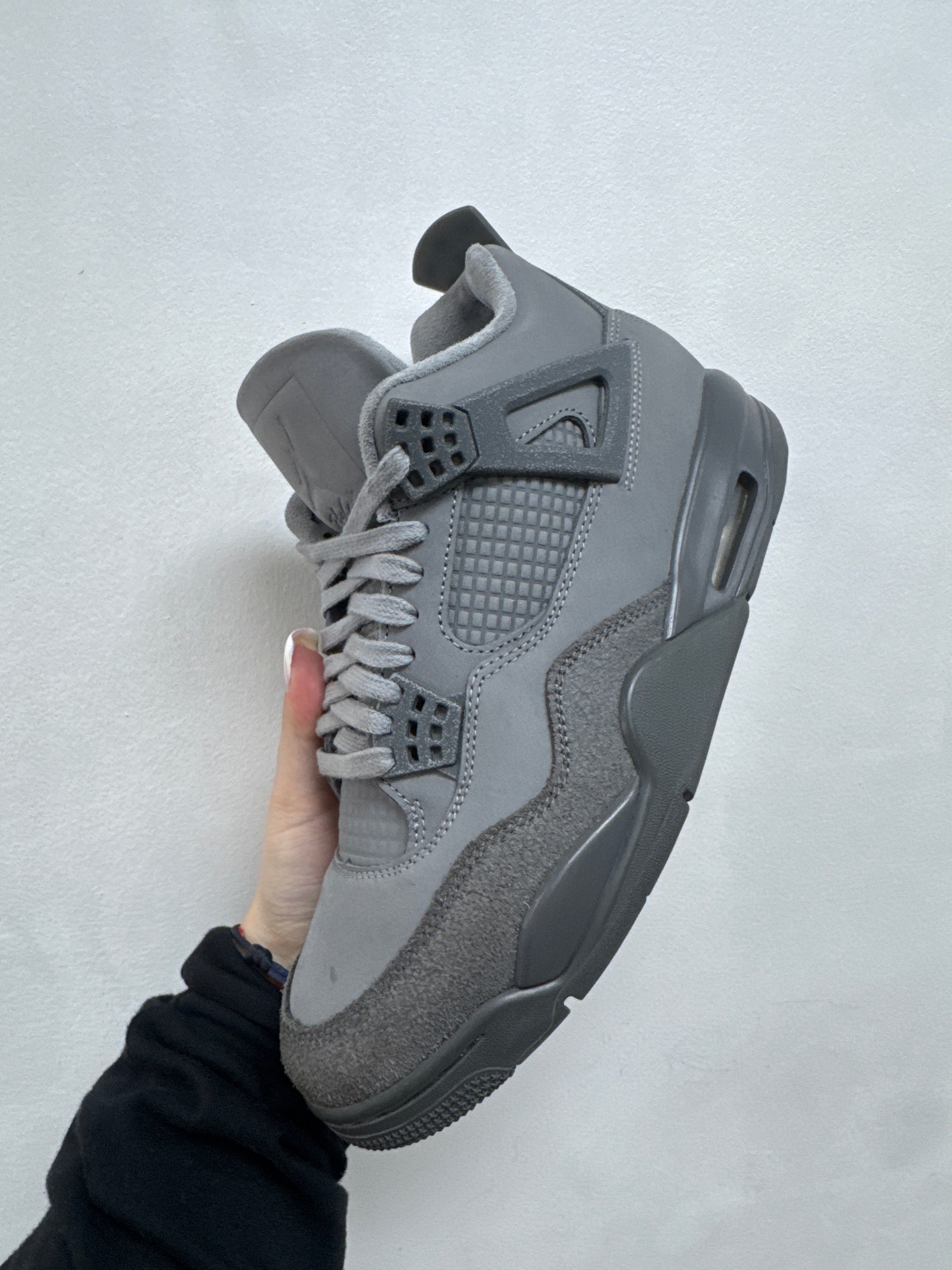 Jordan 4 Wet Cement Sneakers