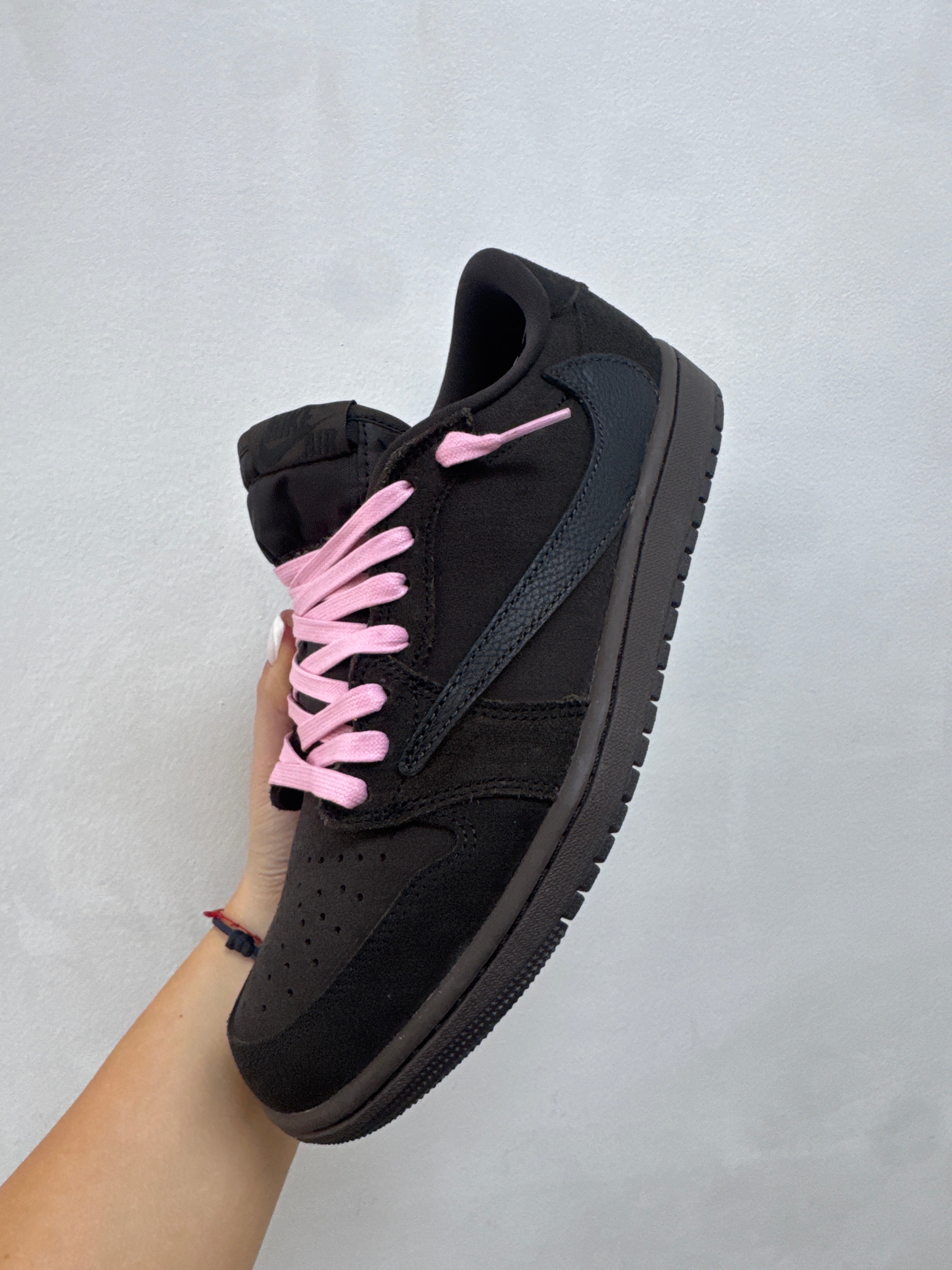 Jordan 1 Low Travis Scott Velvet Sneakers