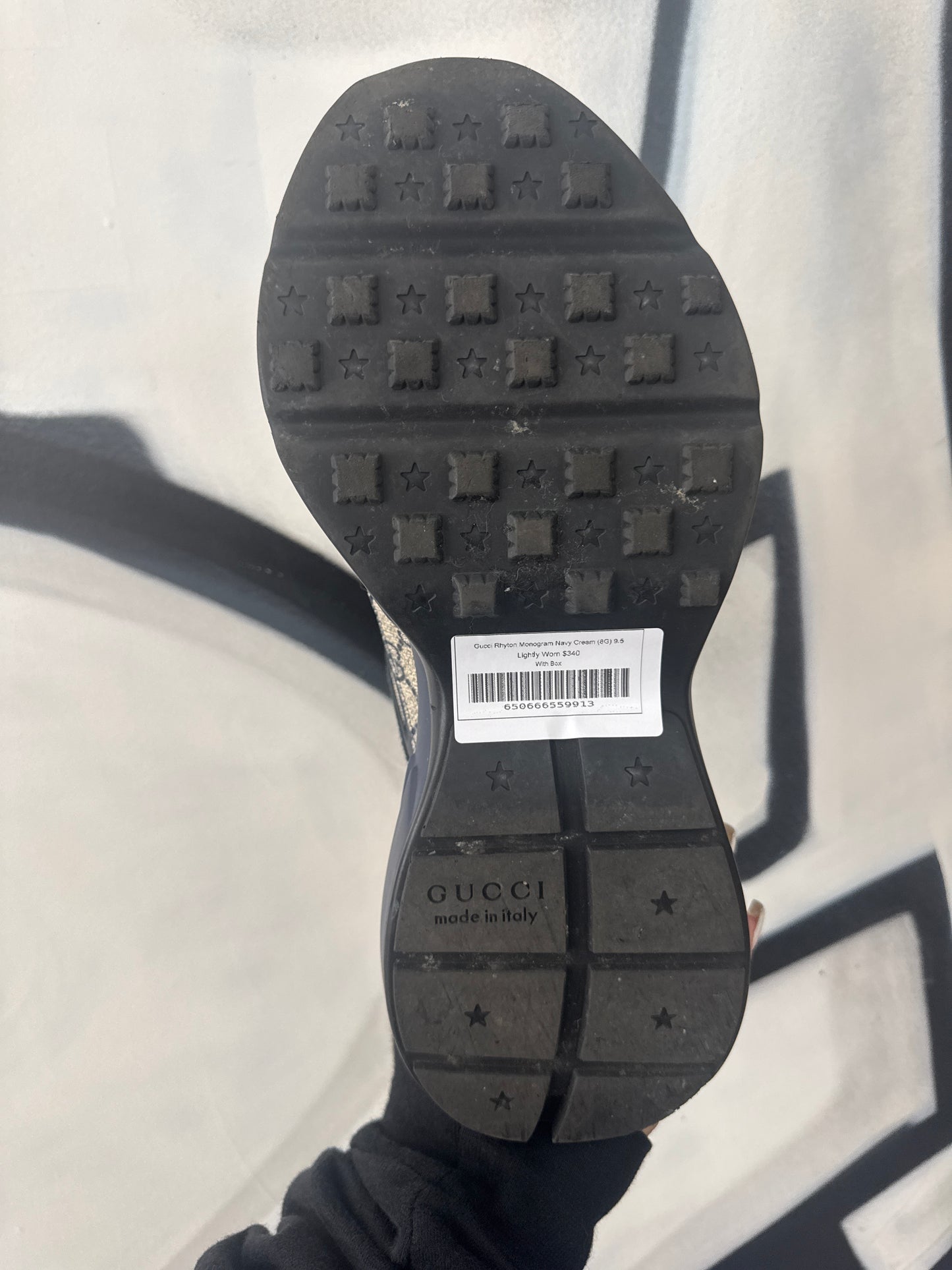 Gucci Rhyton Monogram Navy Cream (8G) Lightly Worn With Box