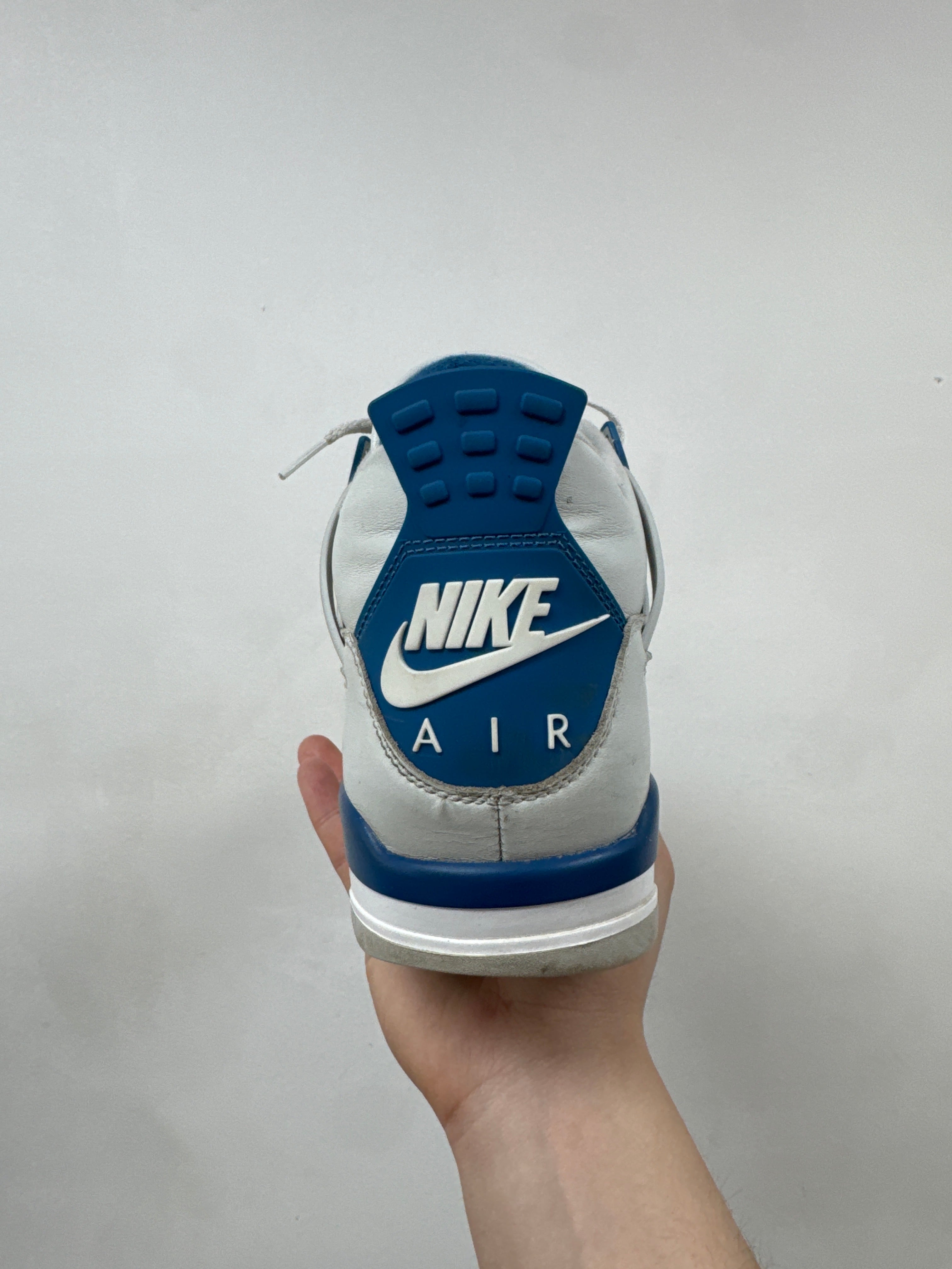 Jordan 4 Military Blue Sneakers